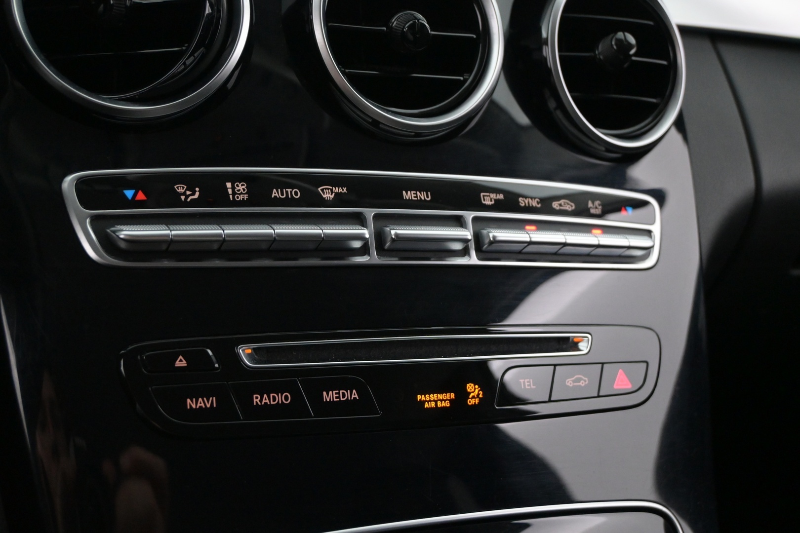 MERCEDES-BENZ C 2016