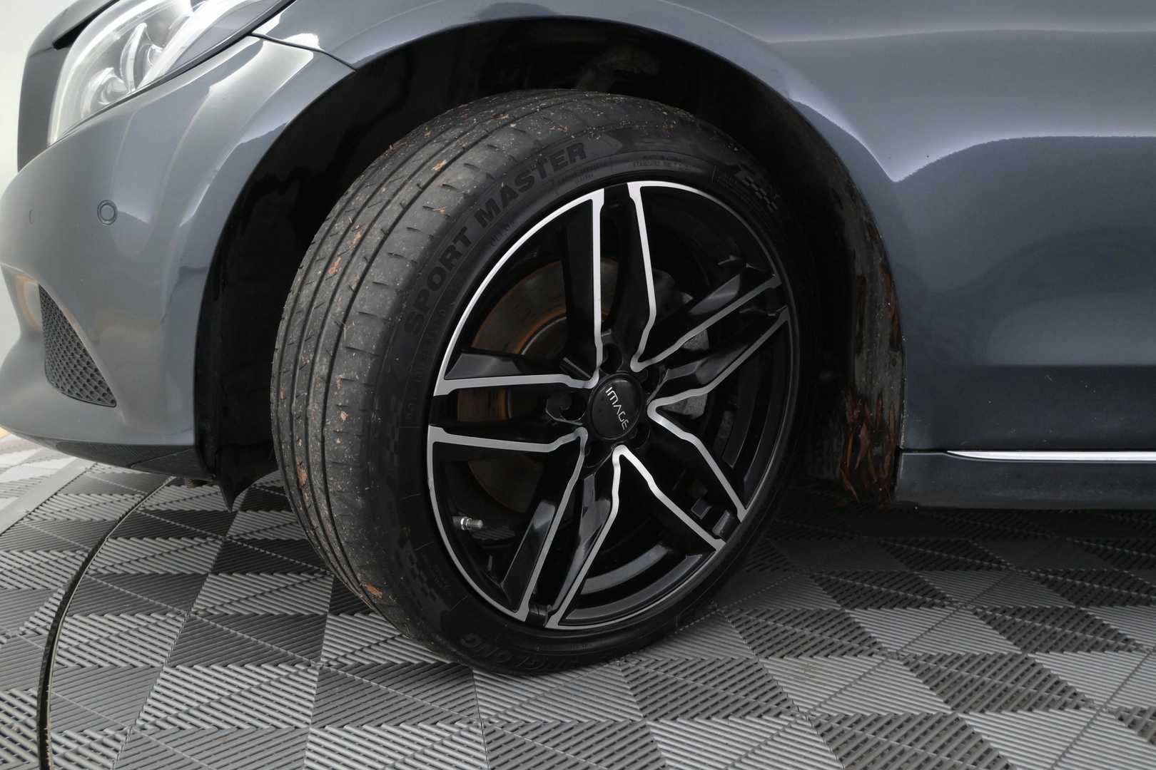 MERCEDES-BENZ C 2016