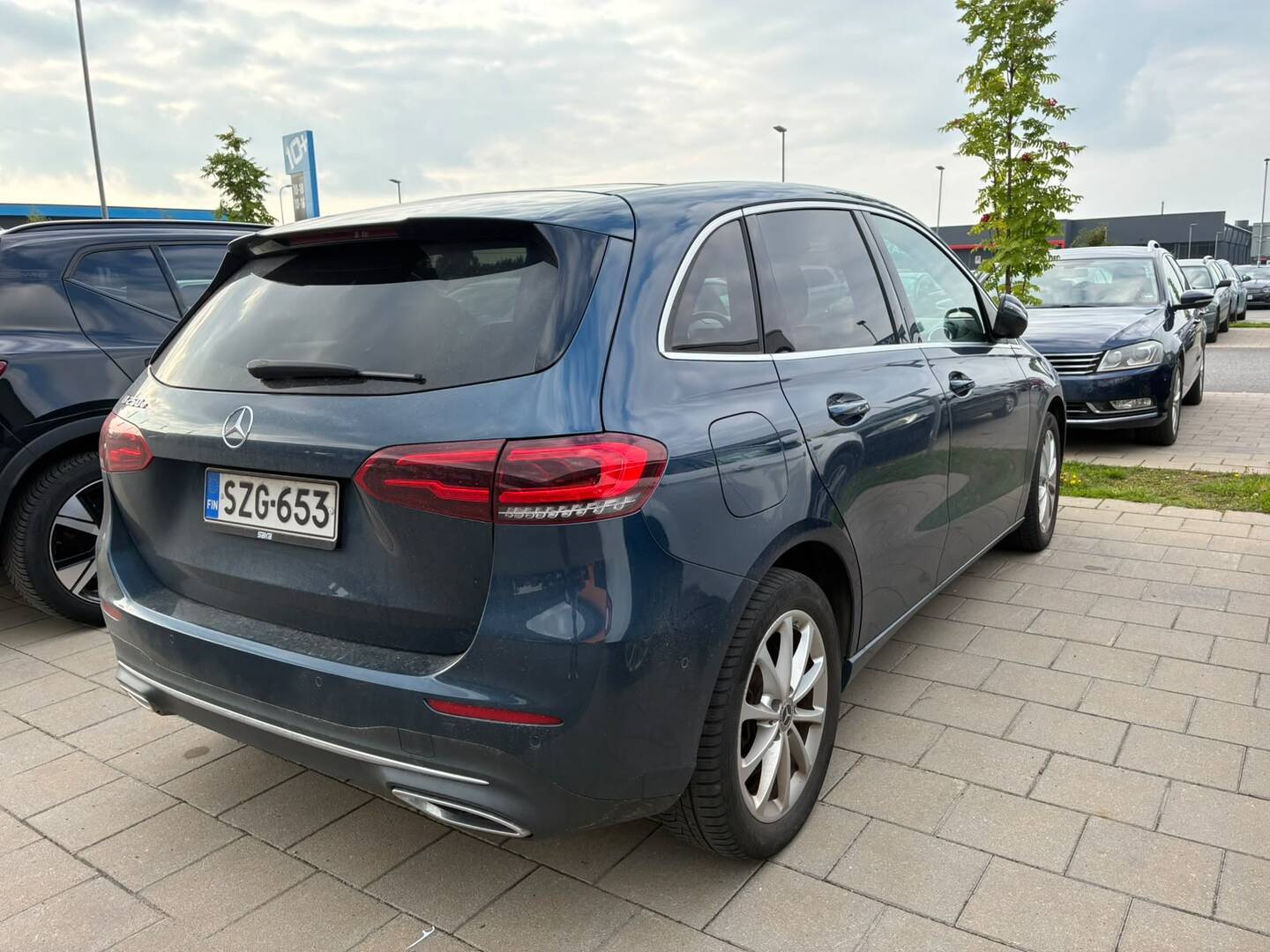 MERCEDES-BENZ B 2020