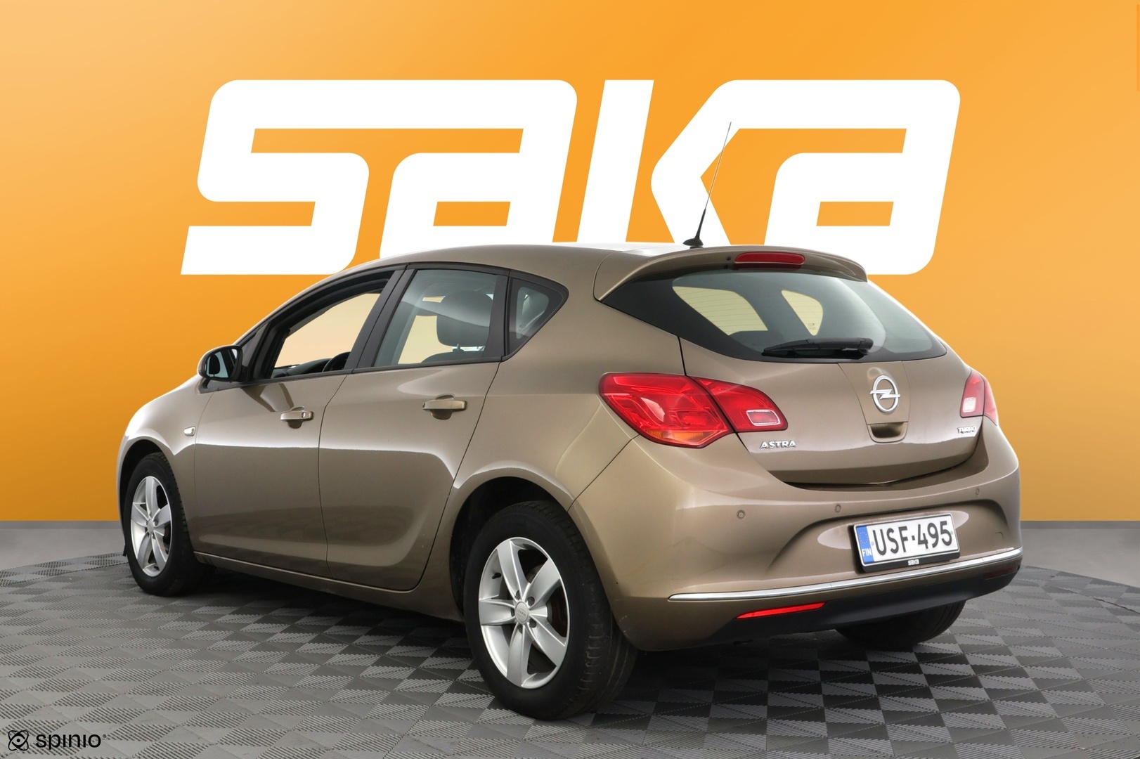 OPEL Astra 2014