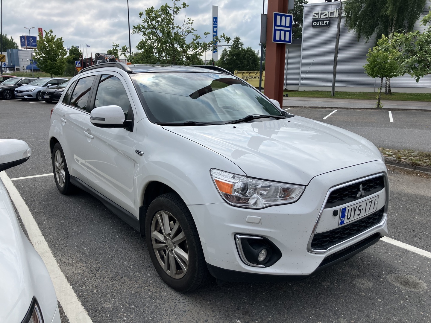 MITSUBISHI ASX 2014