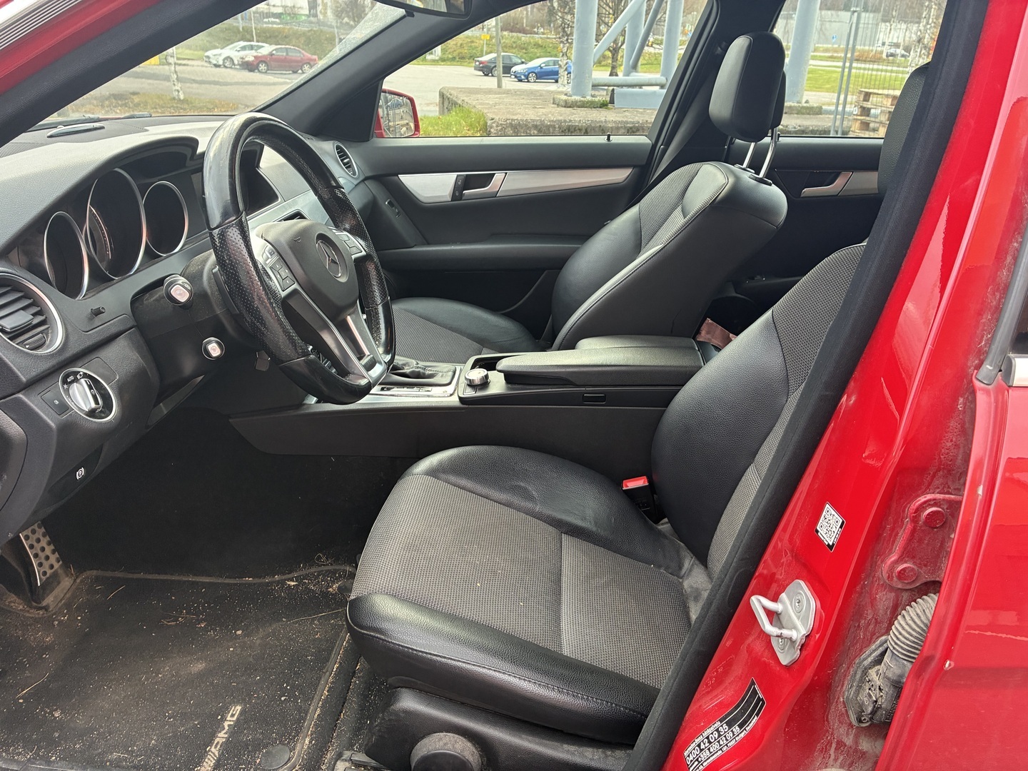 MERCEDES-BENZ C 2014