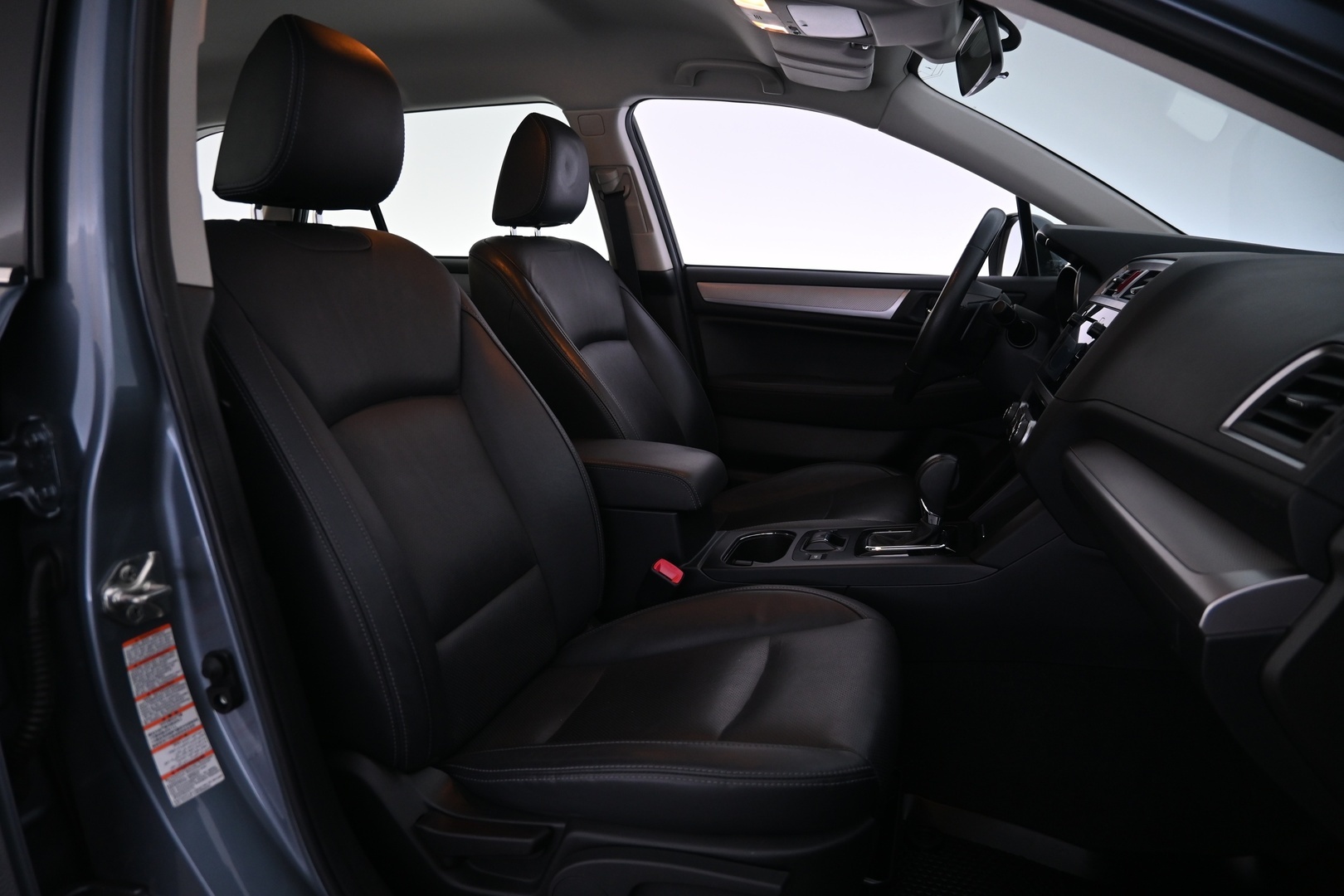 SUBARU Outback 2015