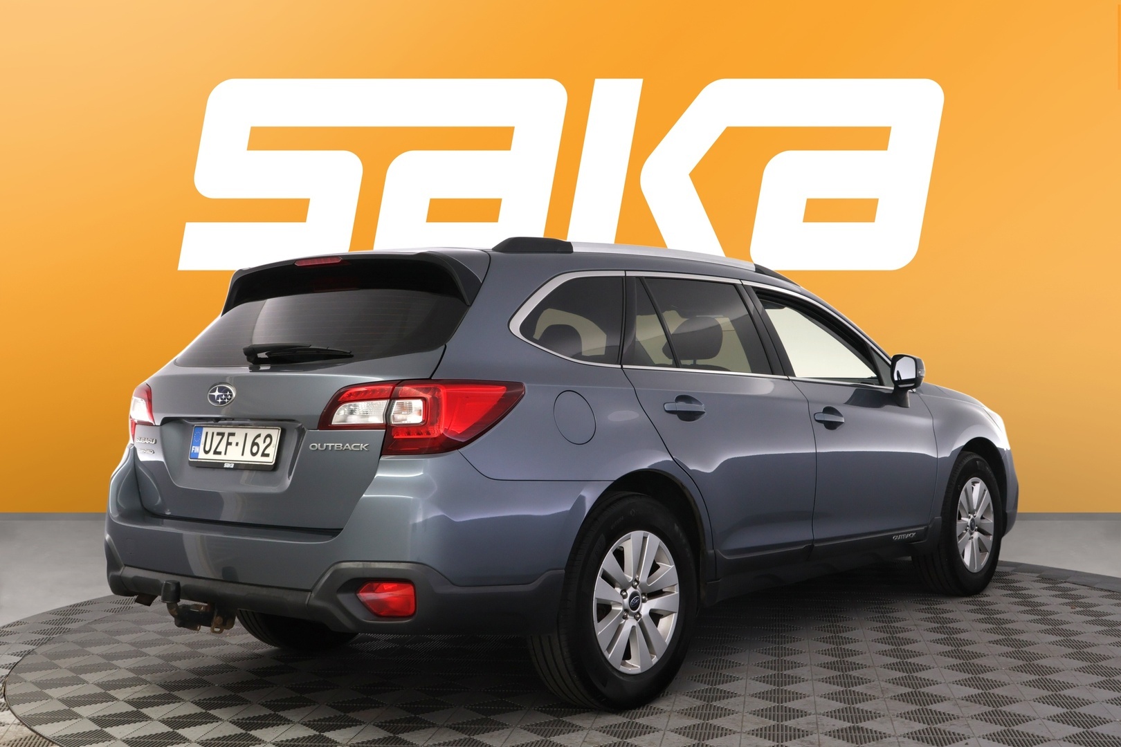 SUBARU Outback 2015