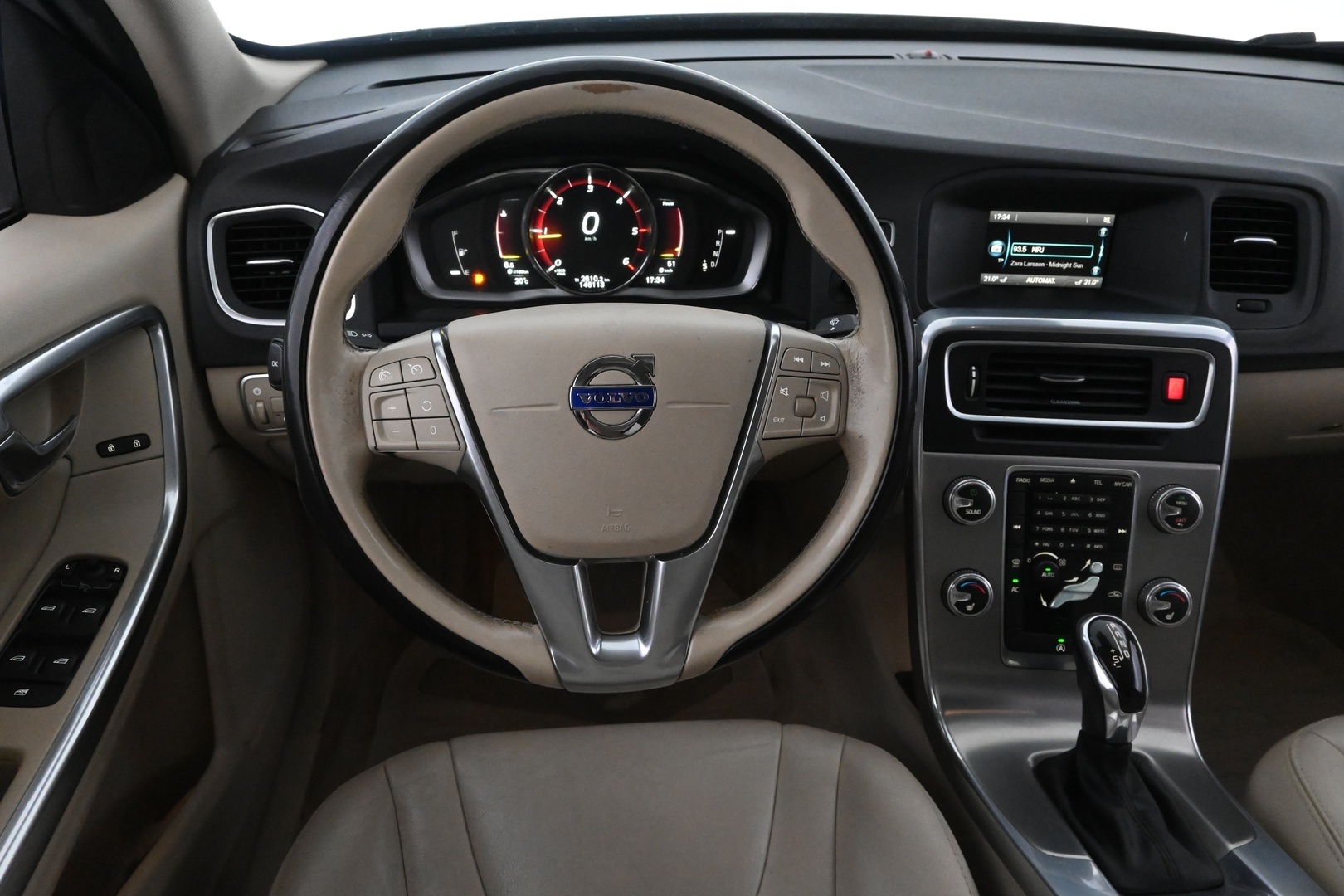 VOLVO S60 2016