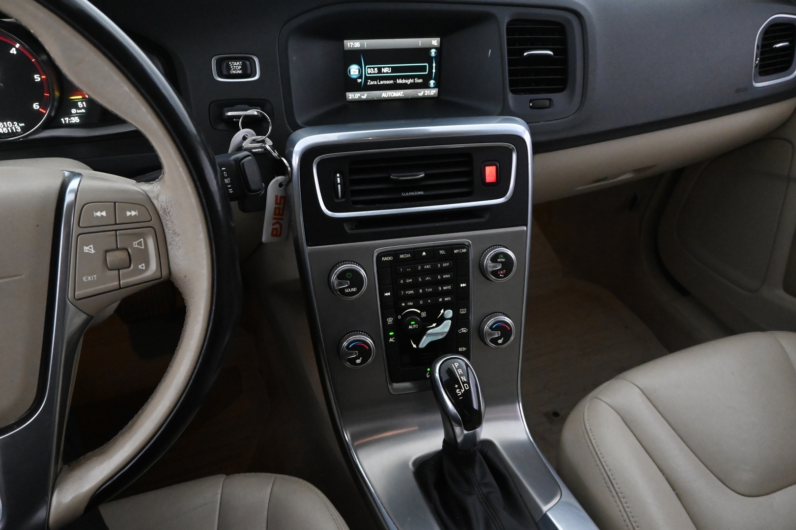 VOLVO S60 2016