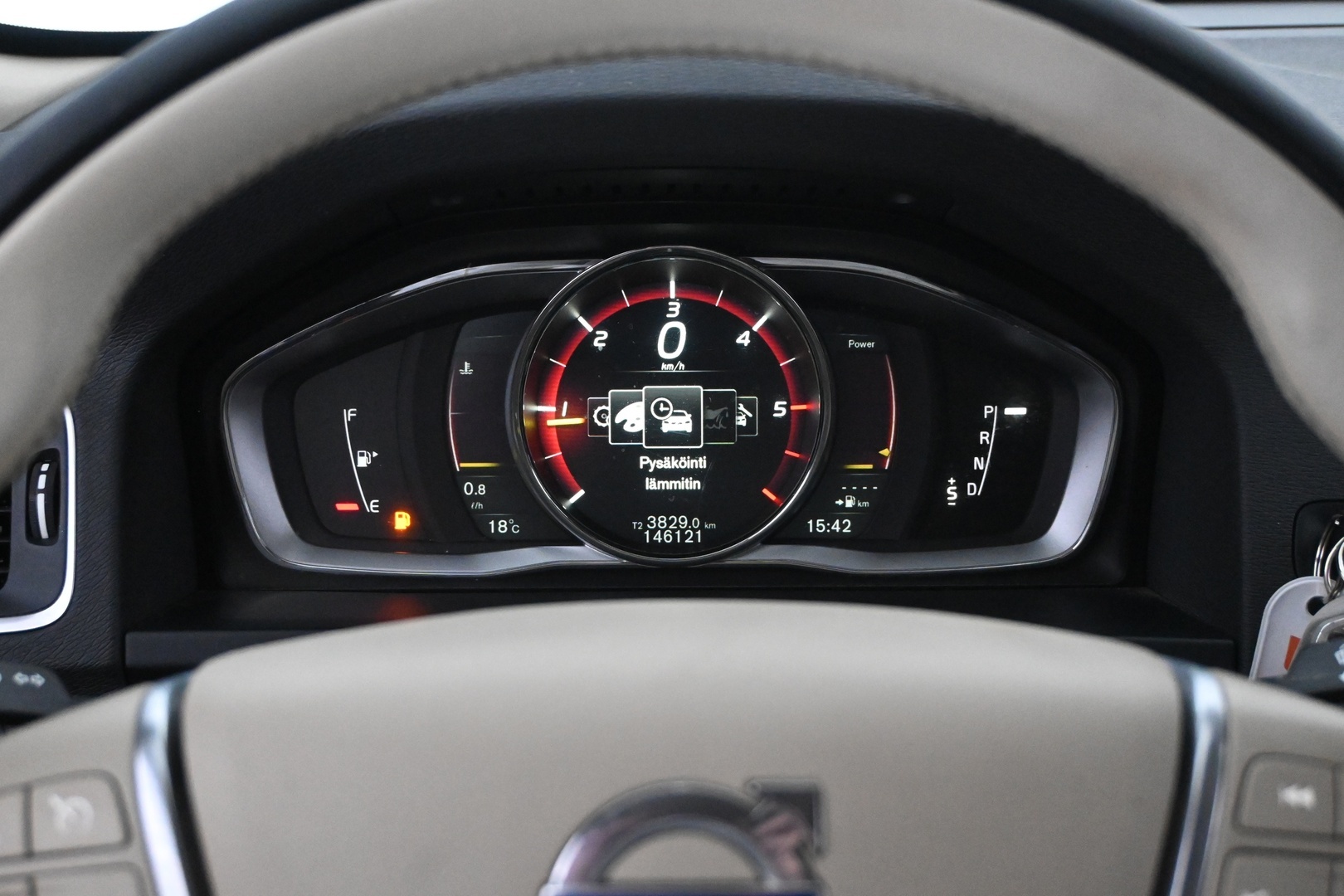 VOLVO S60 2016