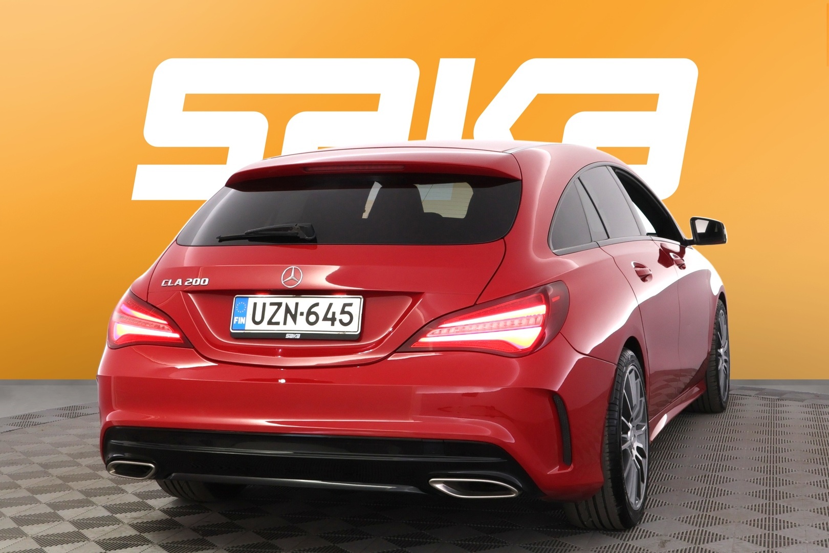 MERCEDES-BENZ CLA 2016