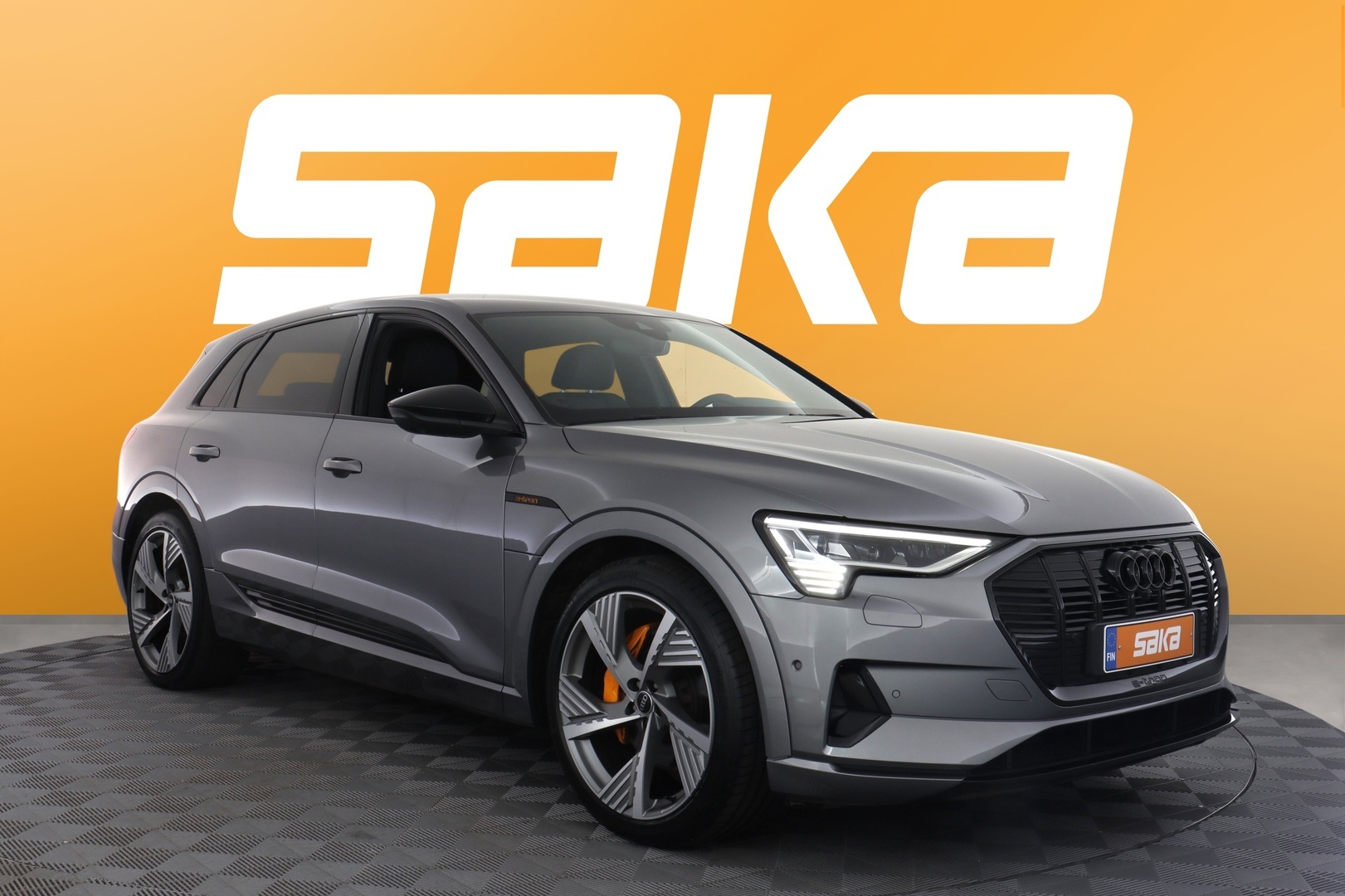 AUDI e-tron 2023