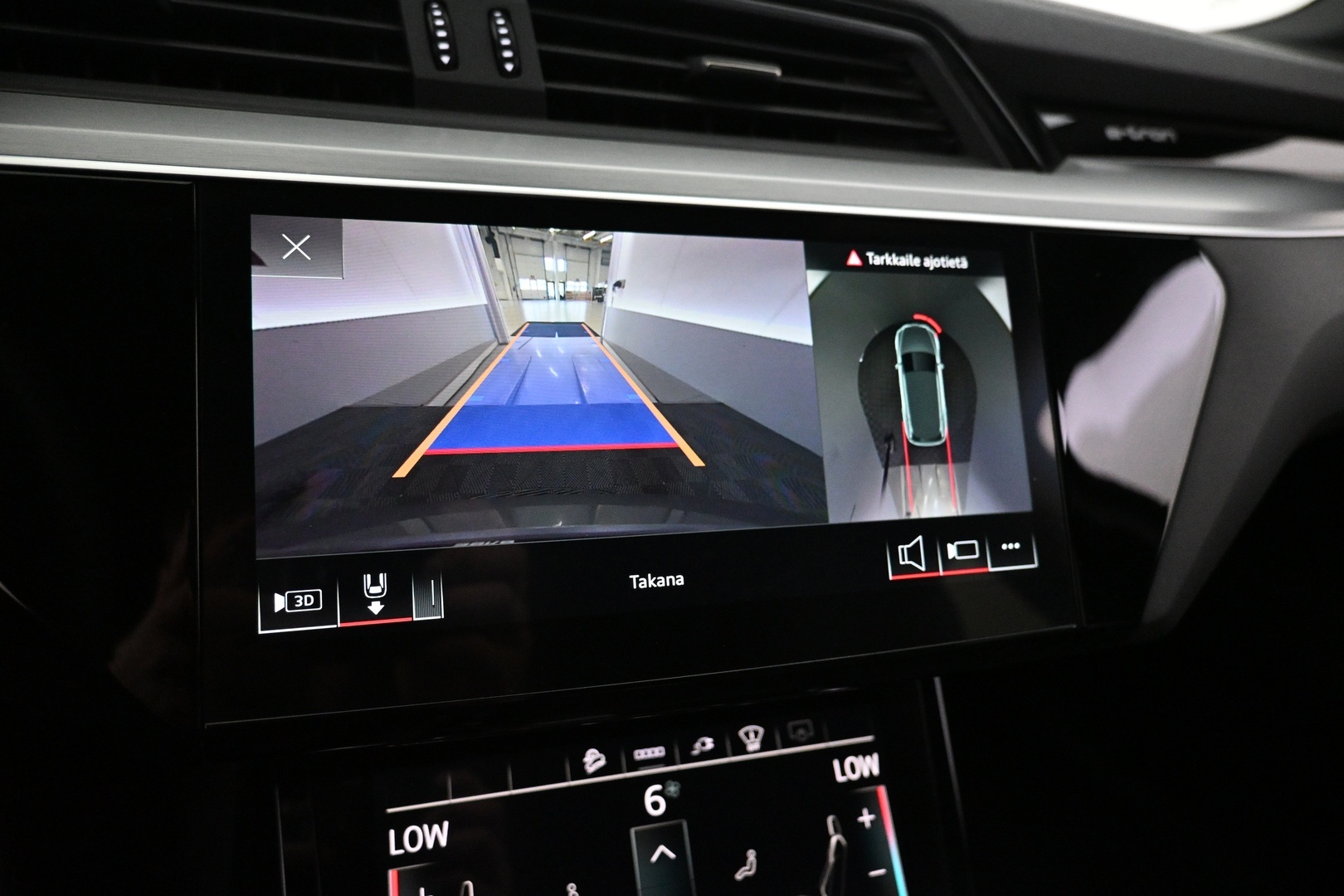 AUDI e-tron 2023