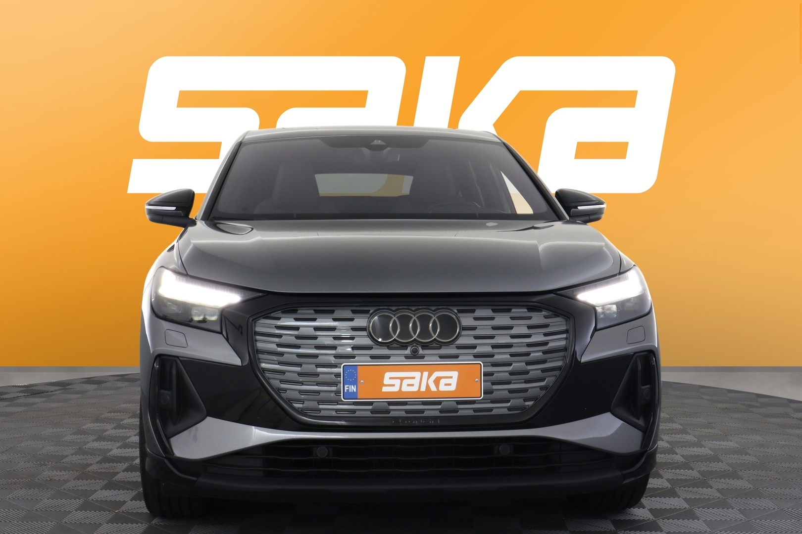 AUDI Q4 e-tron 2023