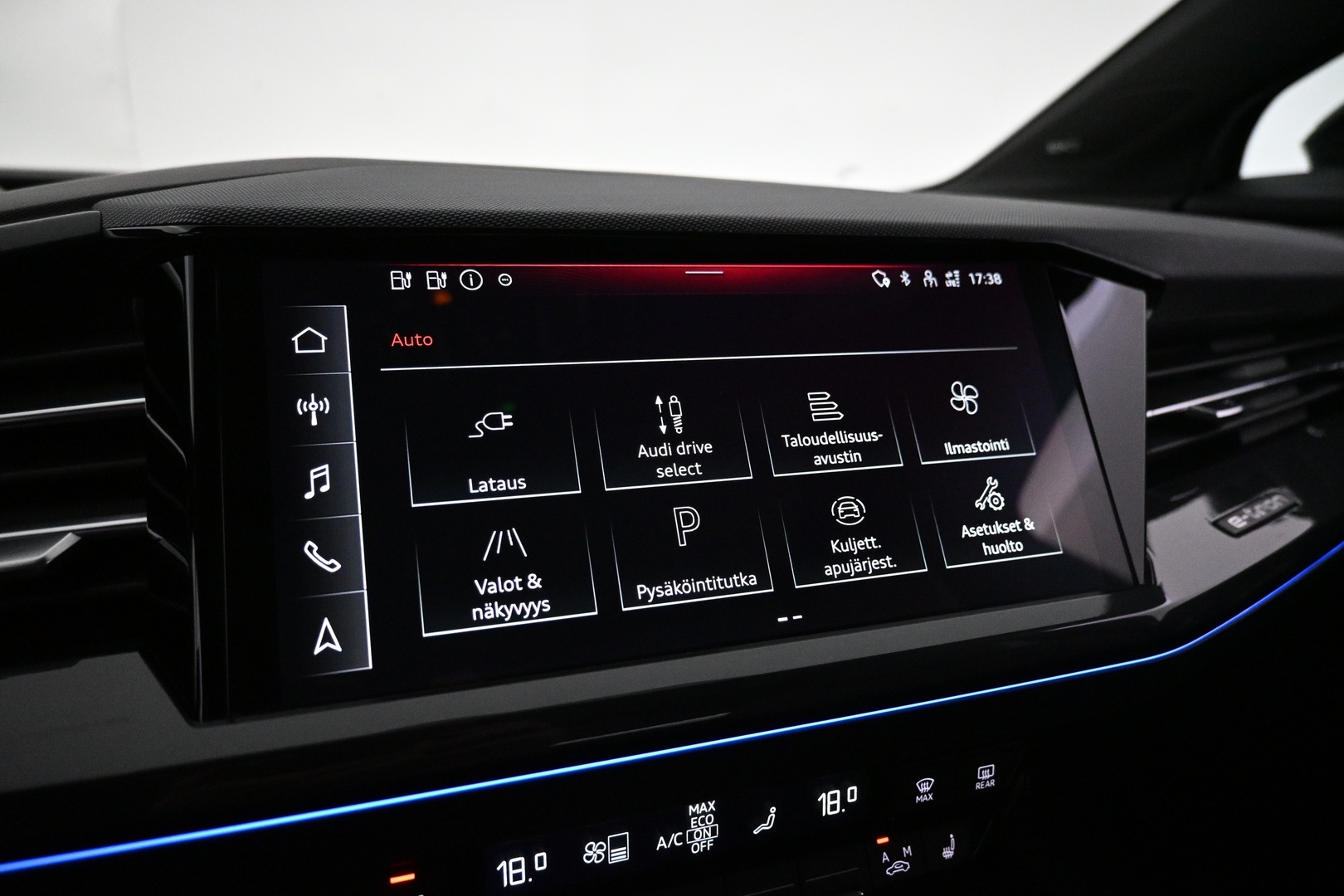 AUDI Q4 e-tron 2023