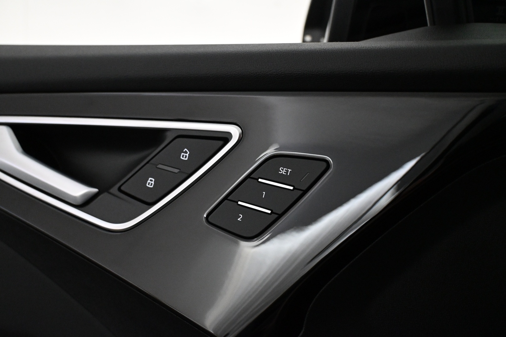 AUDI Q4 e-tron 2023
