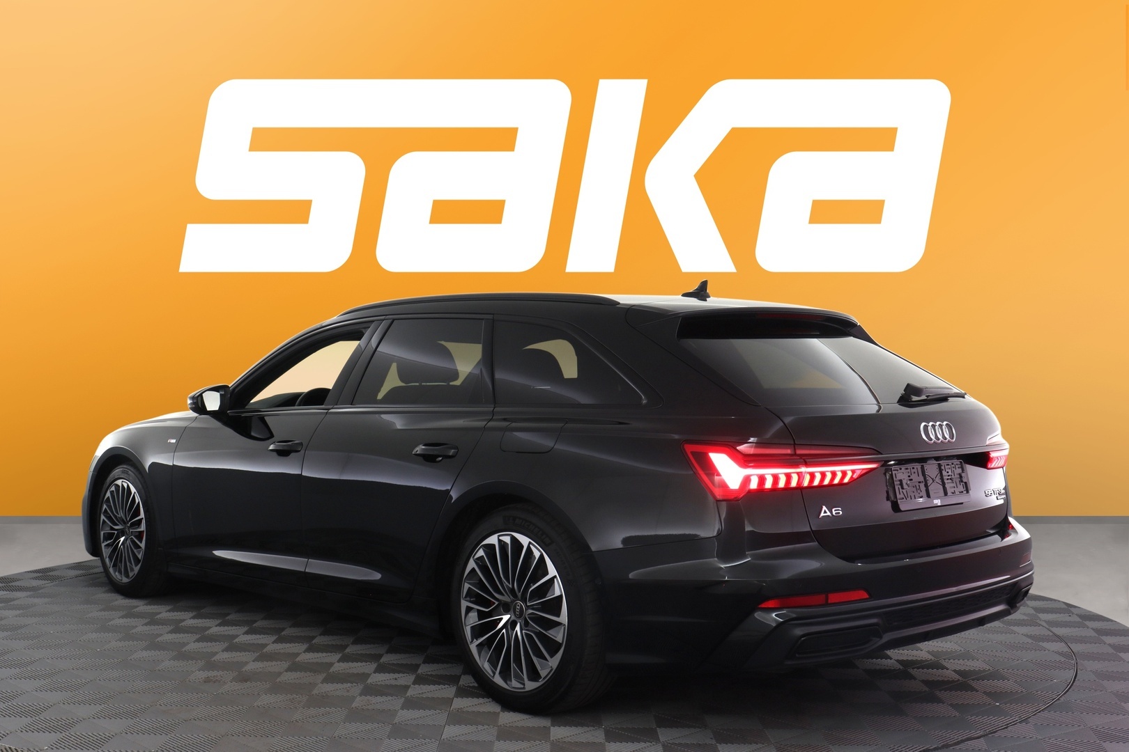 AUDI A6 2023