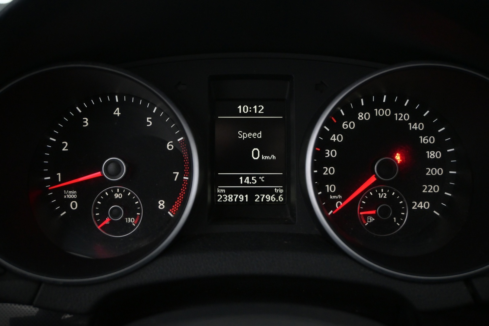 VOLKSWAGEN Golf 2010