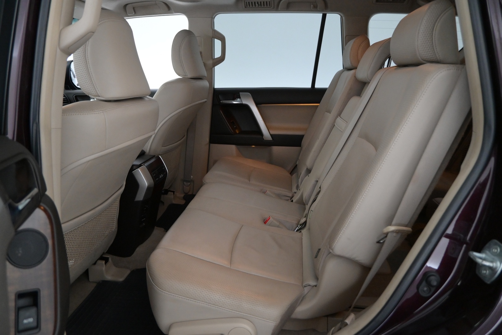 TOYOTA Land Cruiser 2010