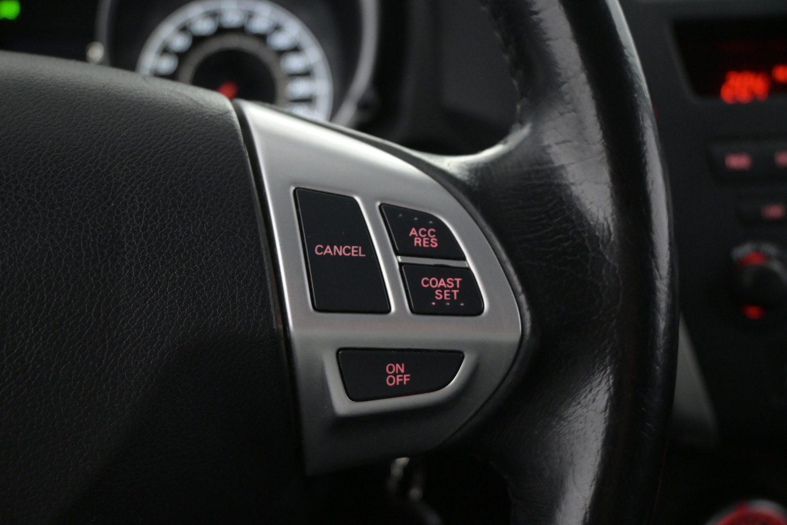 MITSUBISHI ASX 2011