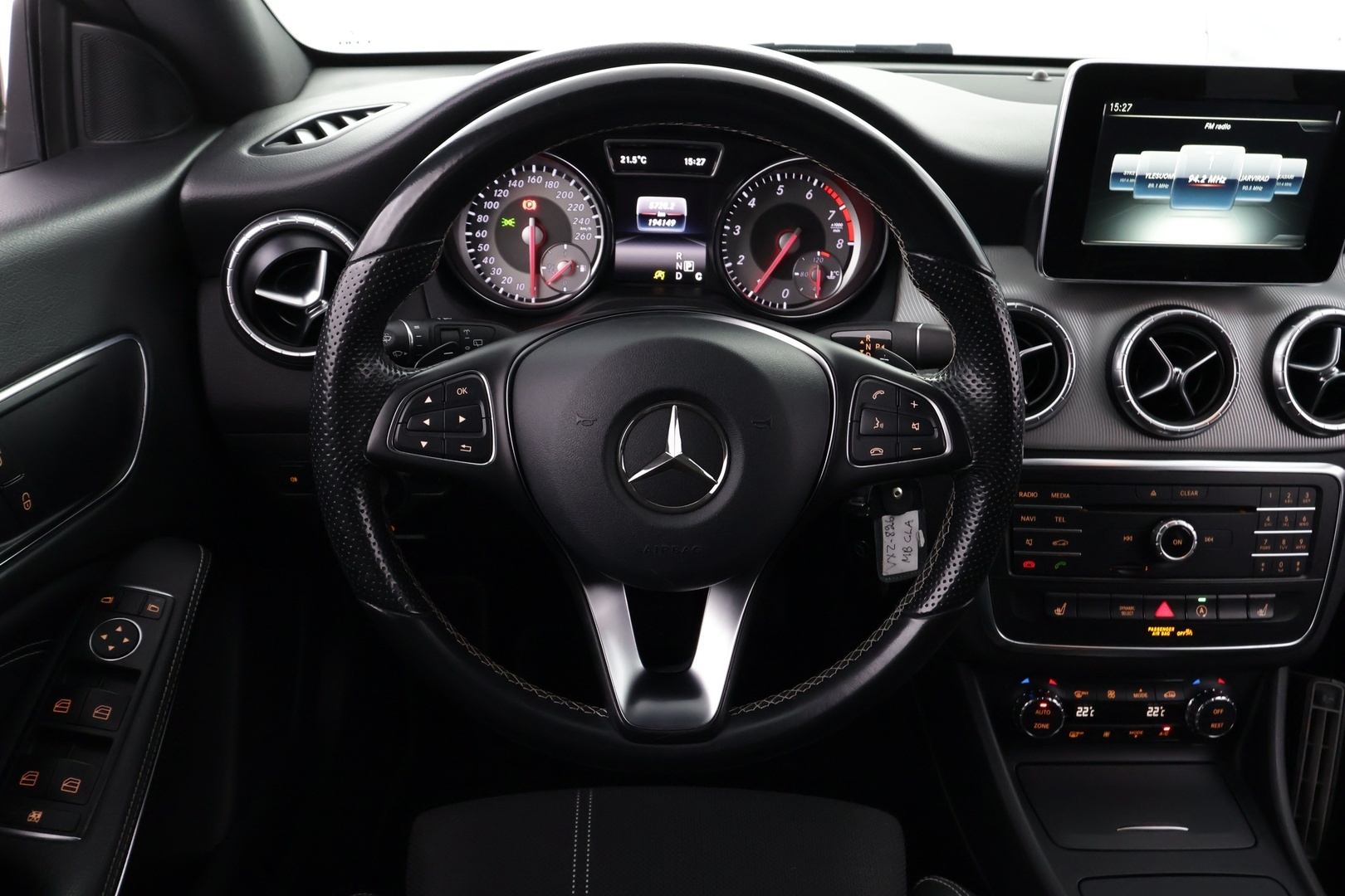 MERCEDES-BENZ CLA 2016