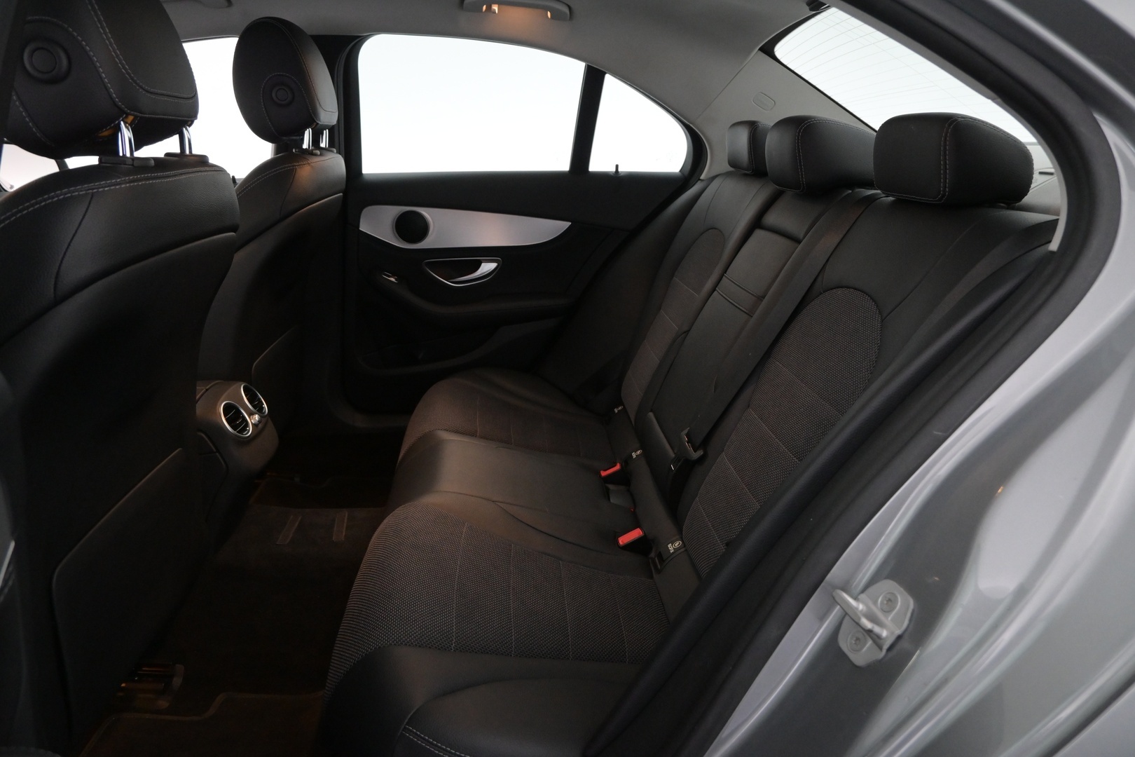 MERCEDES-BENZ C 2015