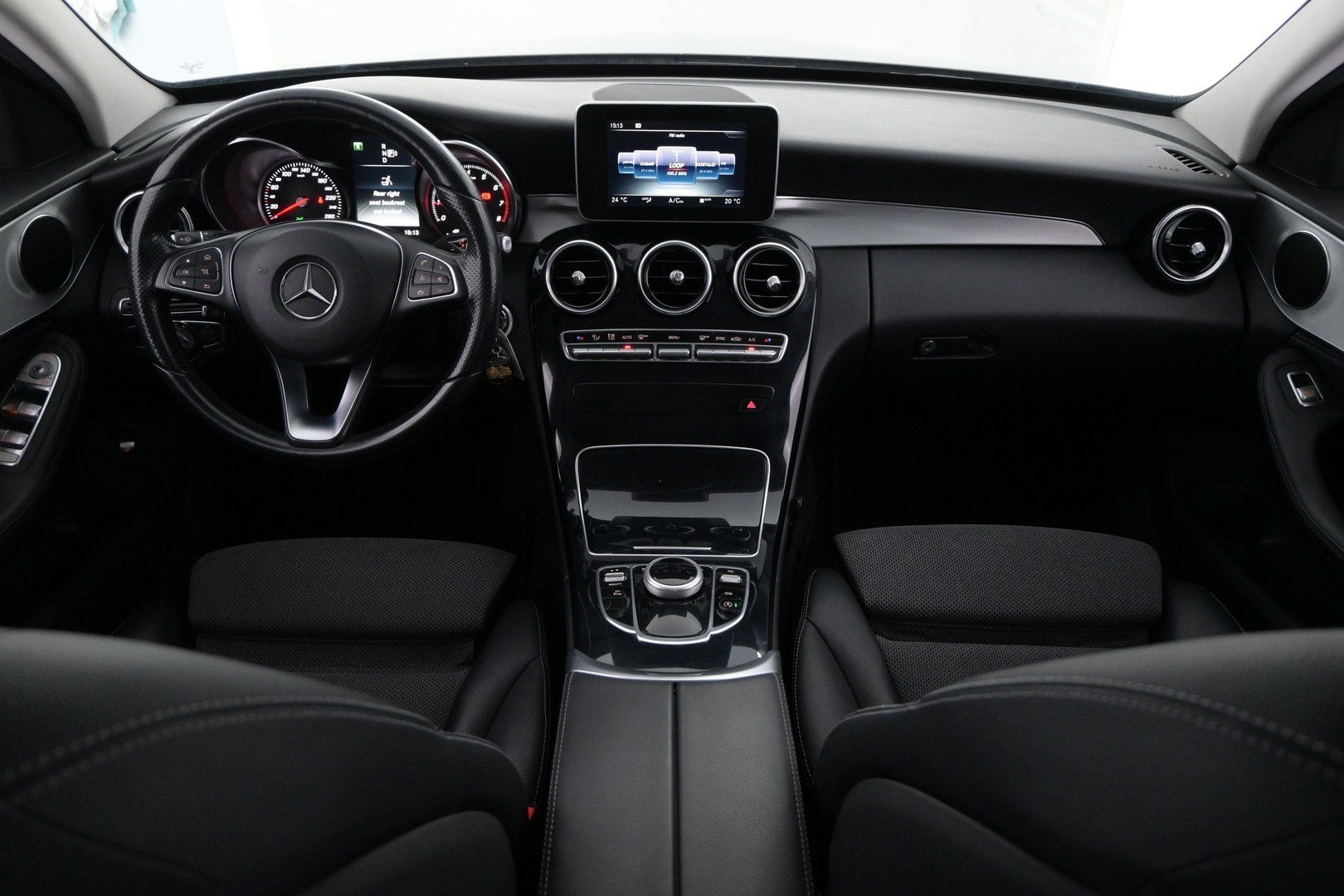 MERCEDES-BENZ C 2015