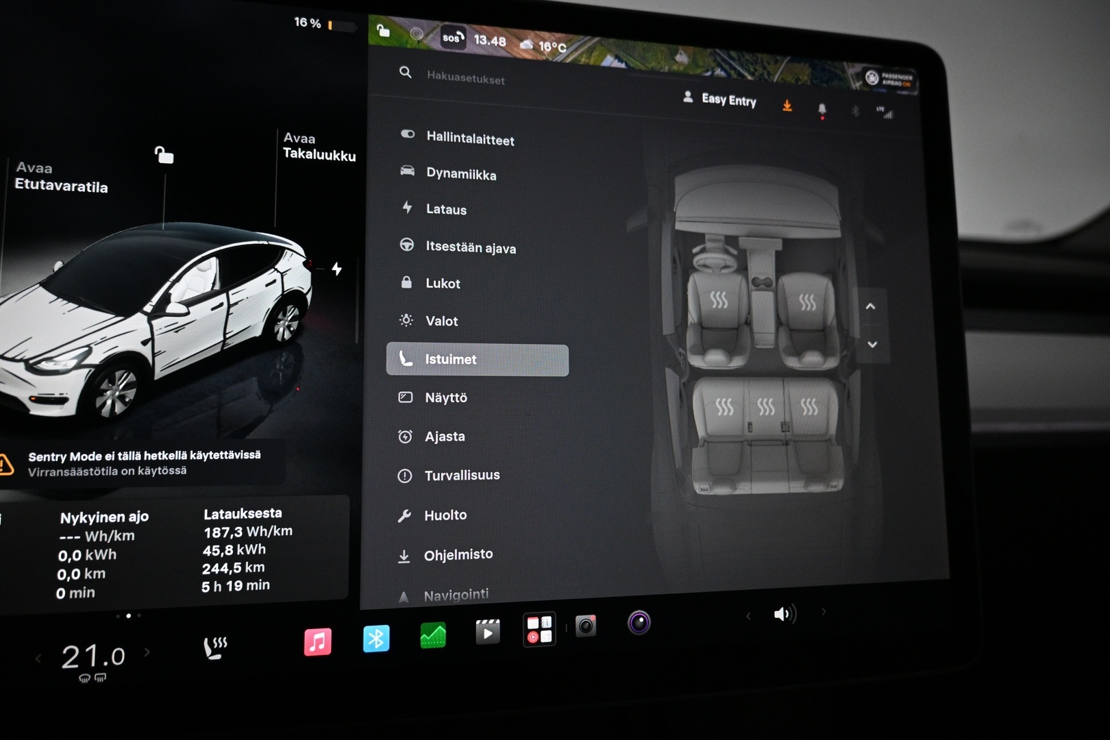 TESLA Model Y 2023
