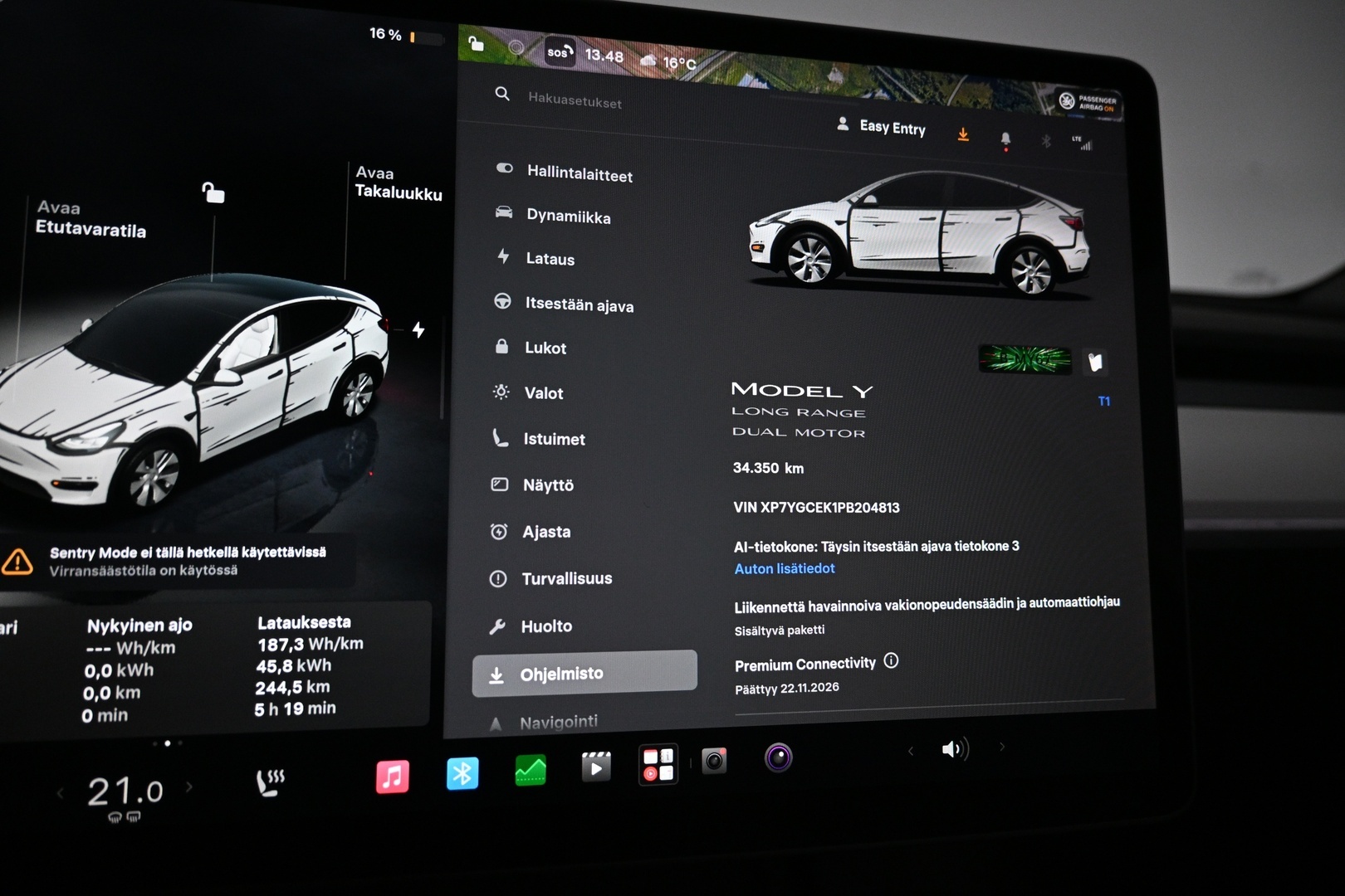 TESLA Model Y 2023