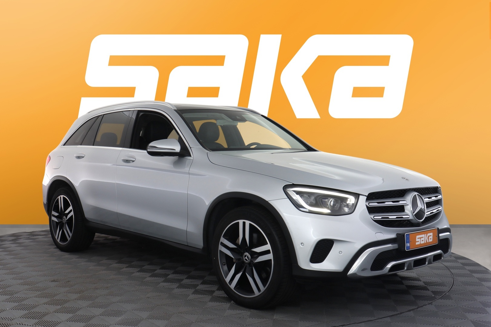 MERCEDES-BENZ GLC 2020