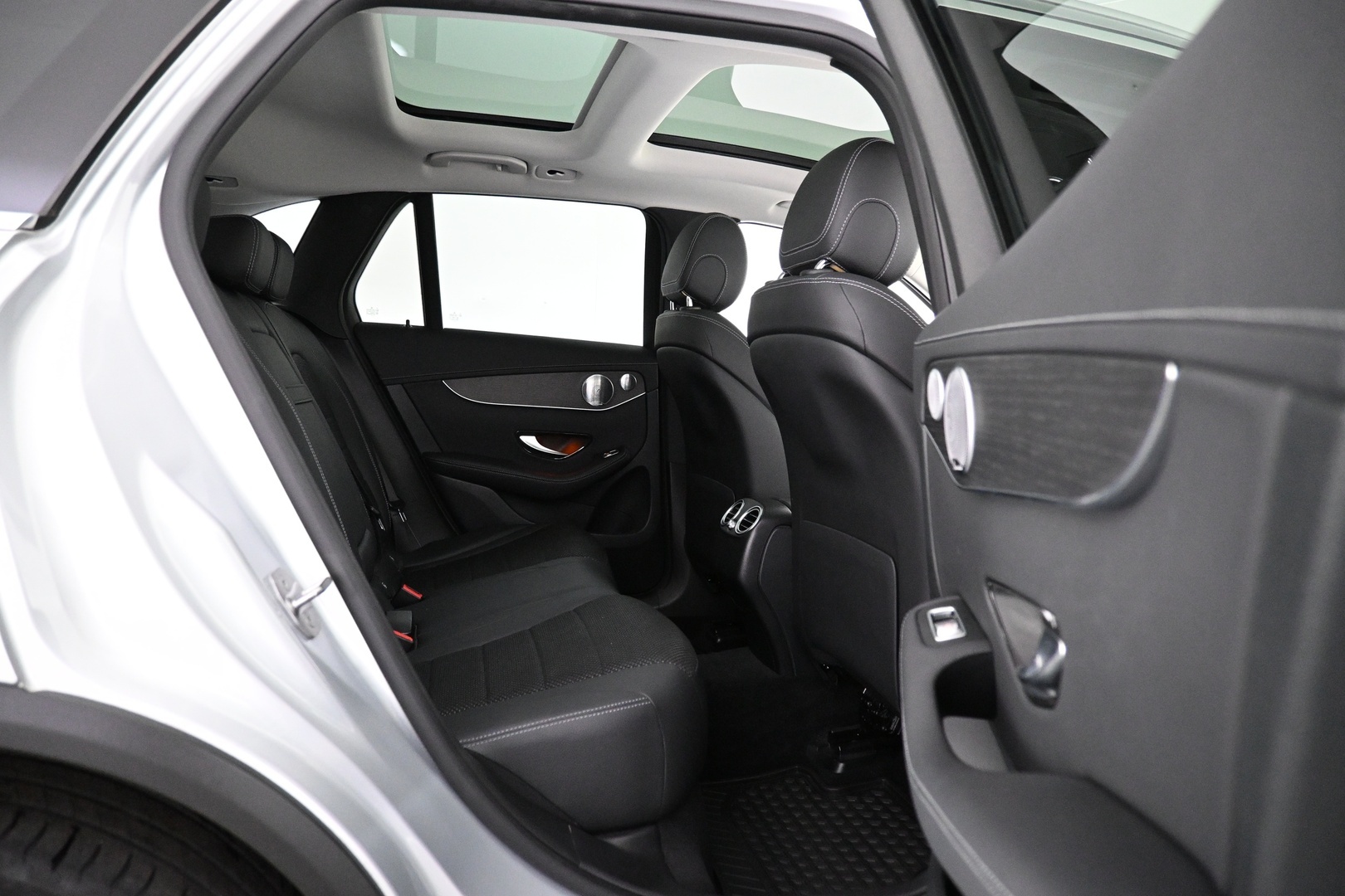 MERCEDES-BENZ GLC 2020