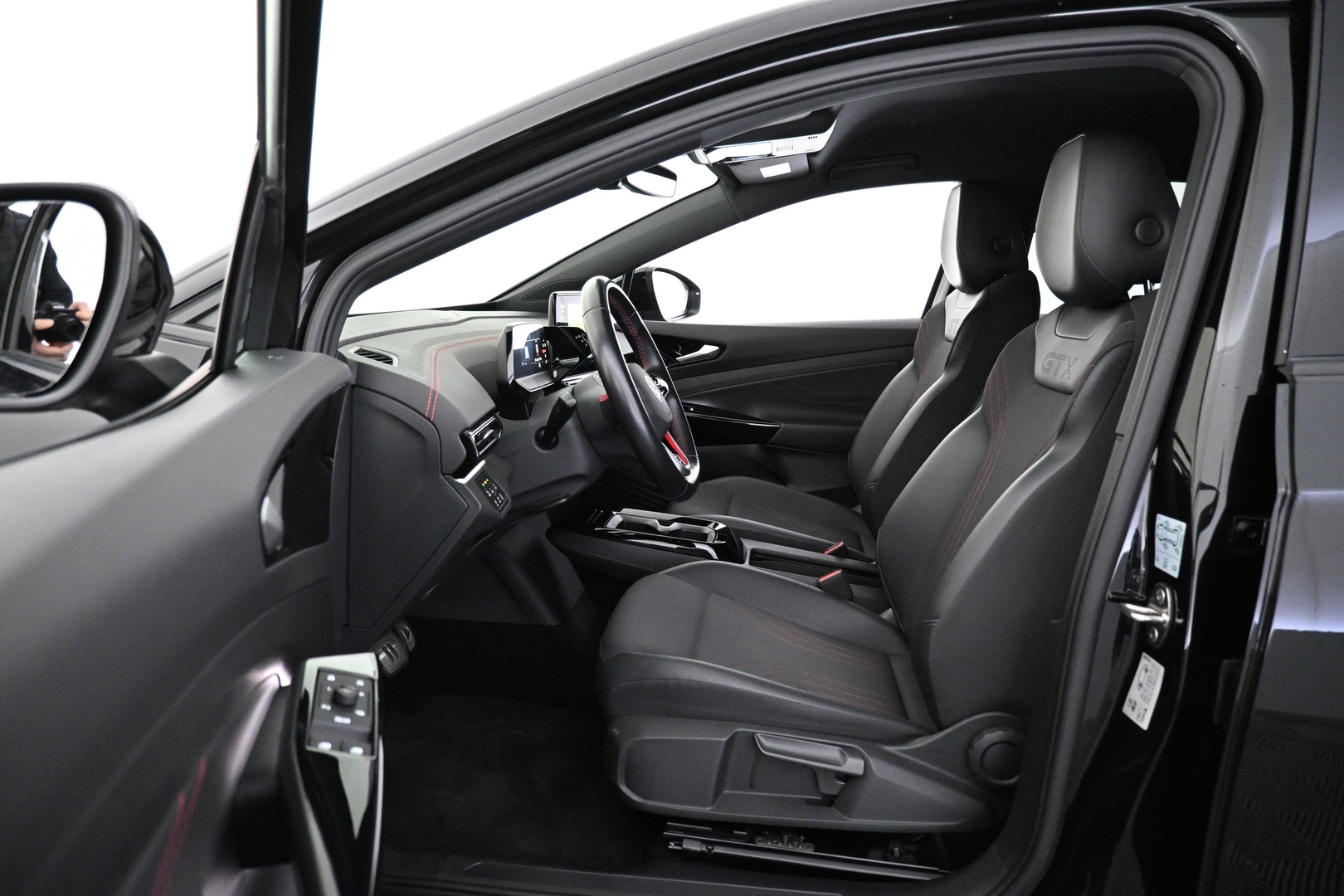 VOLKSWAGEN ID.5 2023