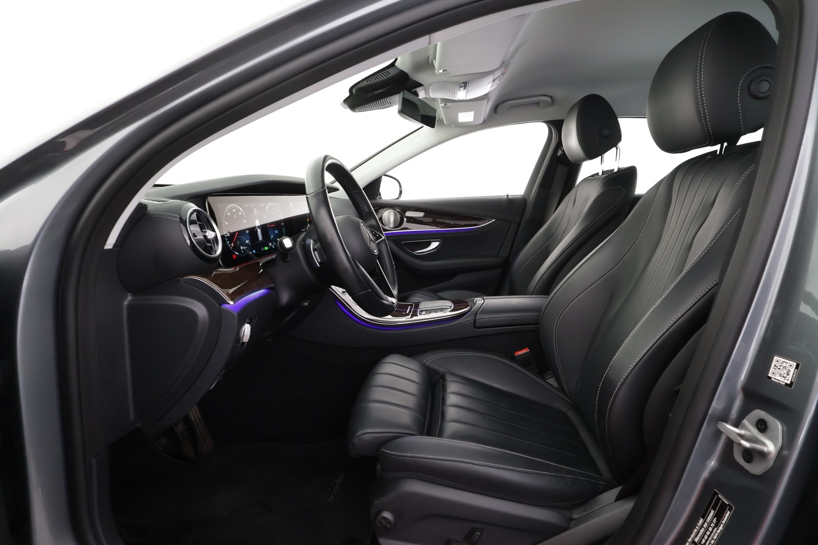 MERCEDES-BENZ E 2023