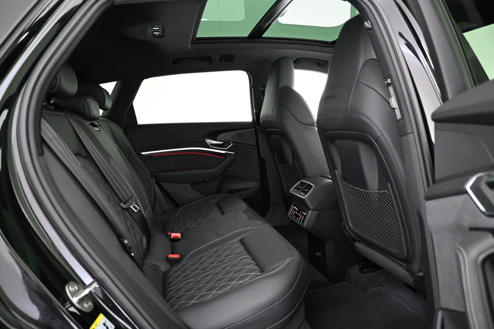 AUDI e-tron 2023