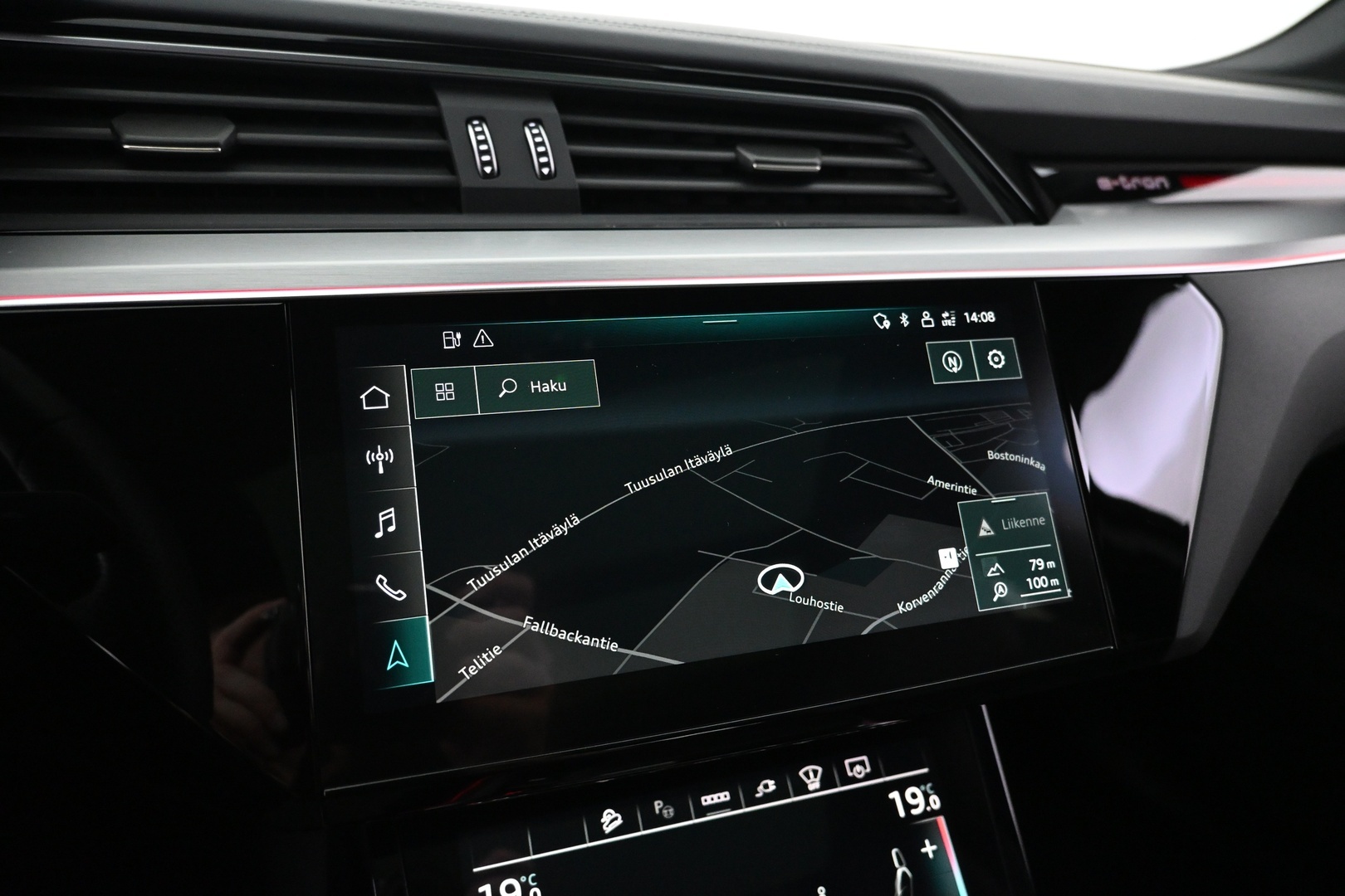 AUDI e-tron 2023