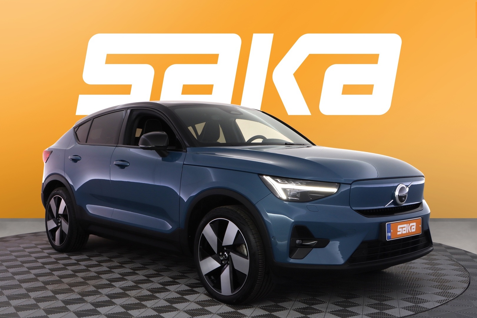 VOLVO C40 2022