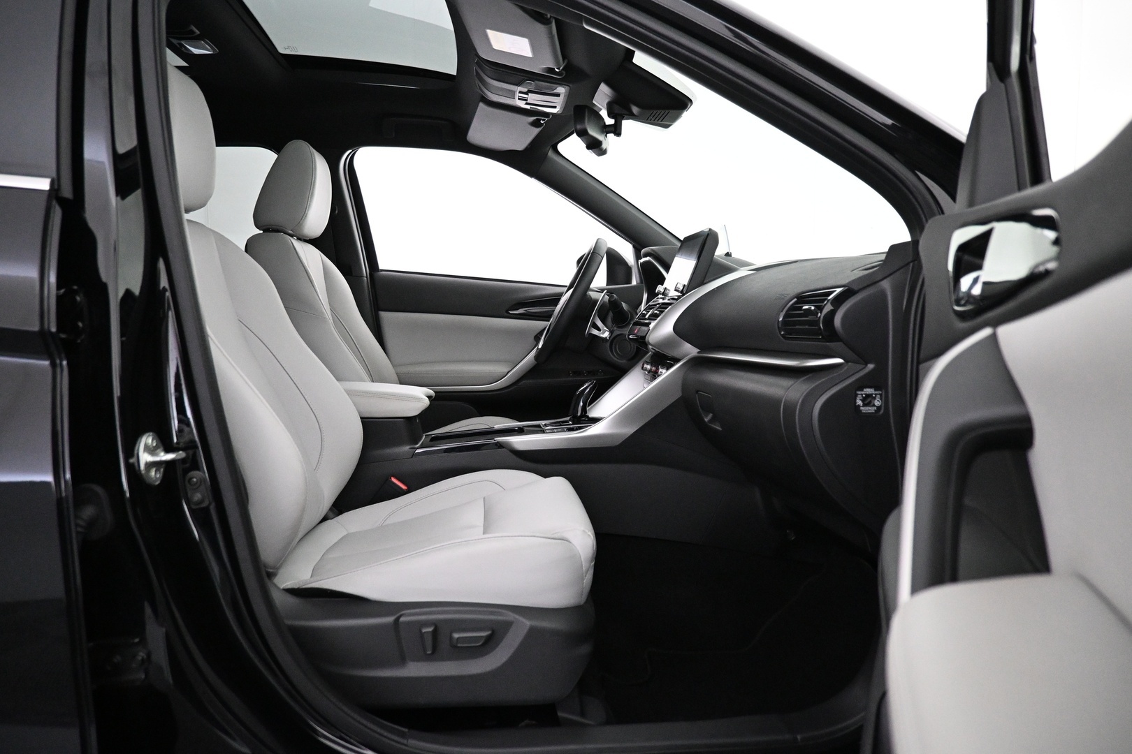 MITSUBISHI Eclipse Cross 2022