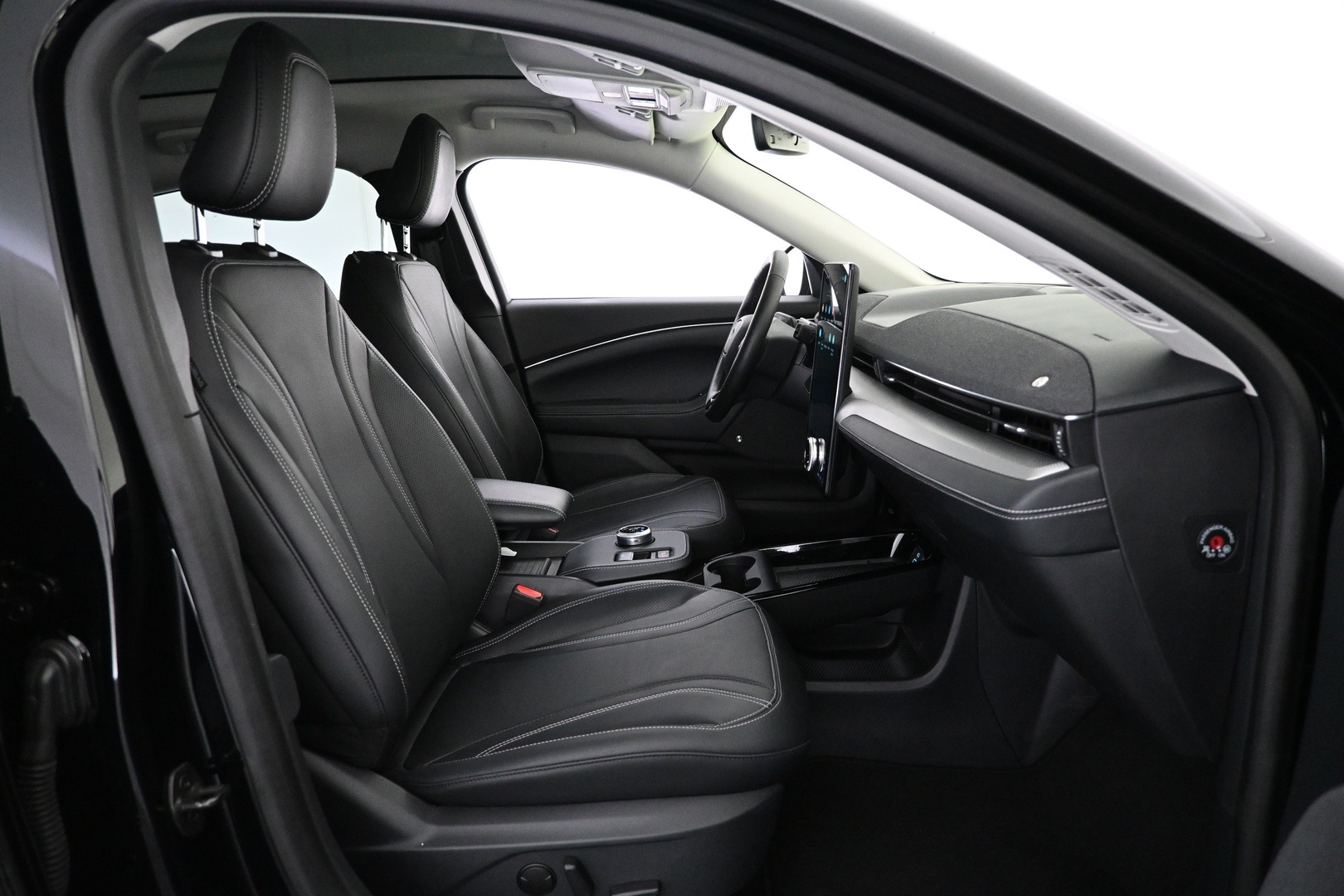 FORD Mustang Mach-E 2022