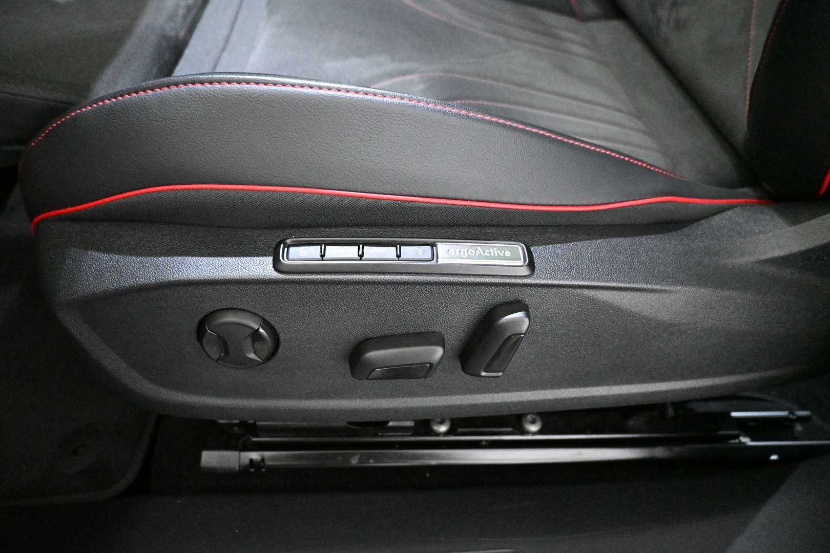 VOLKSWAGEN ID.5 2025