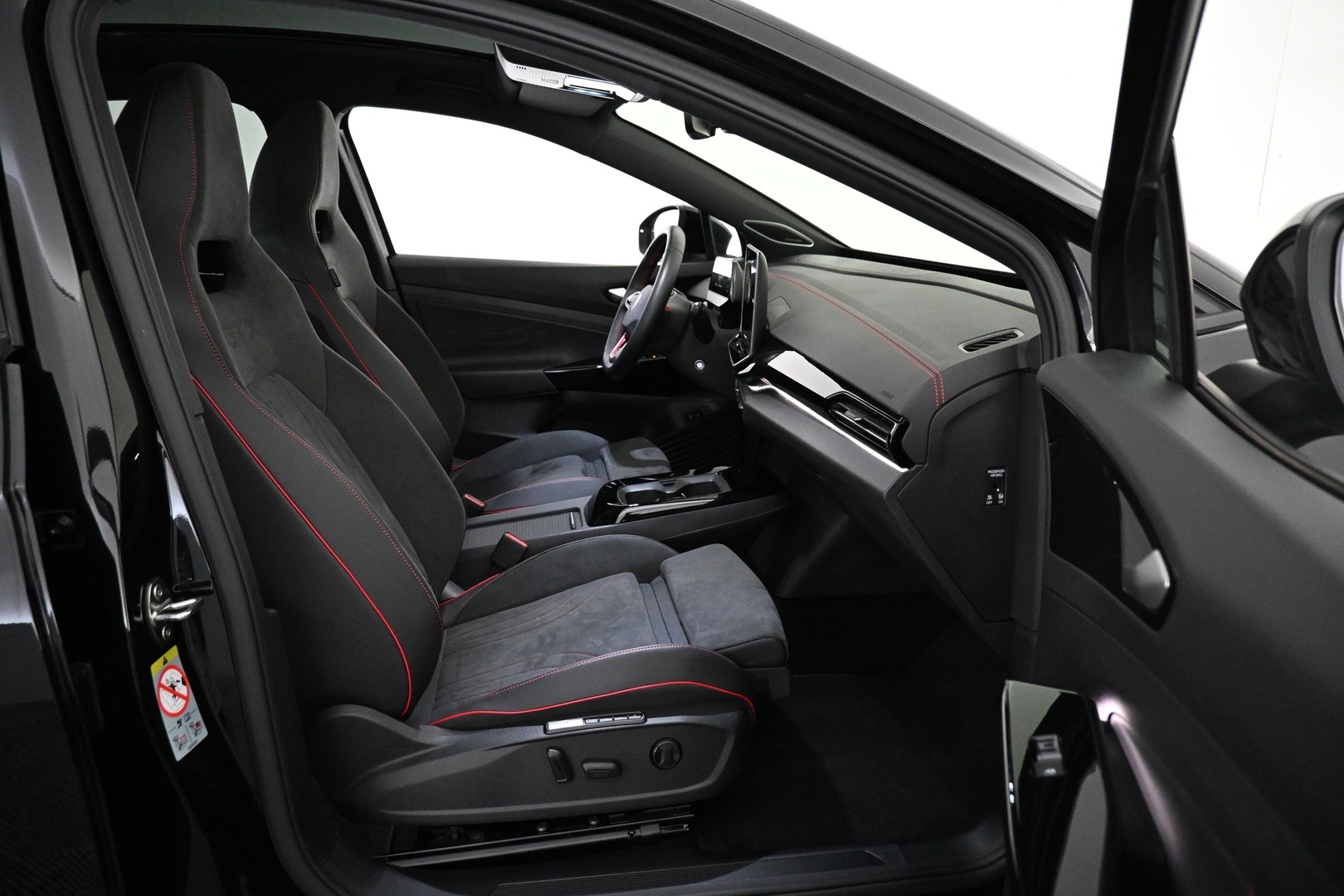 VOLKSWAGEN ID.5 2025