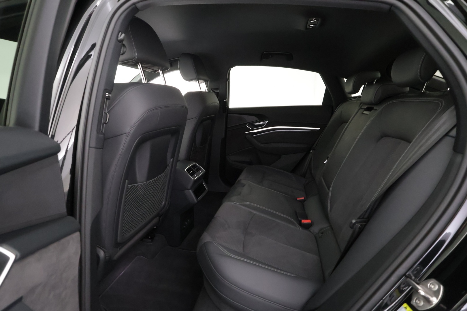 AUDI e-tron 2023