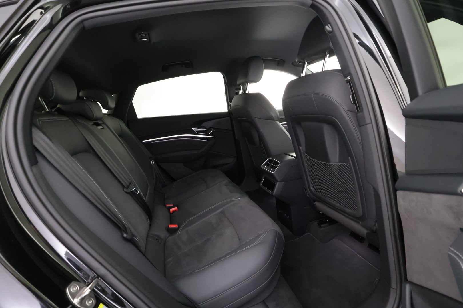 AUDI e-tron 2023