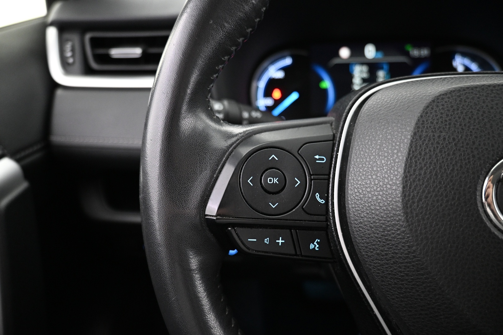 TOYOTA RAV4 2019