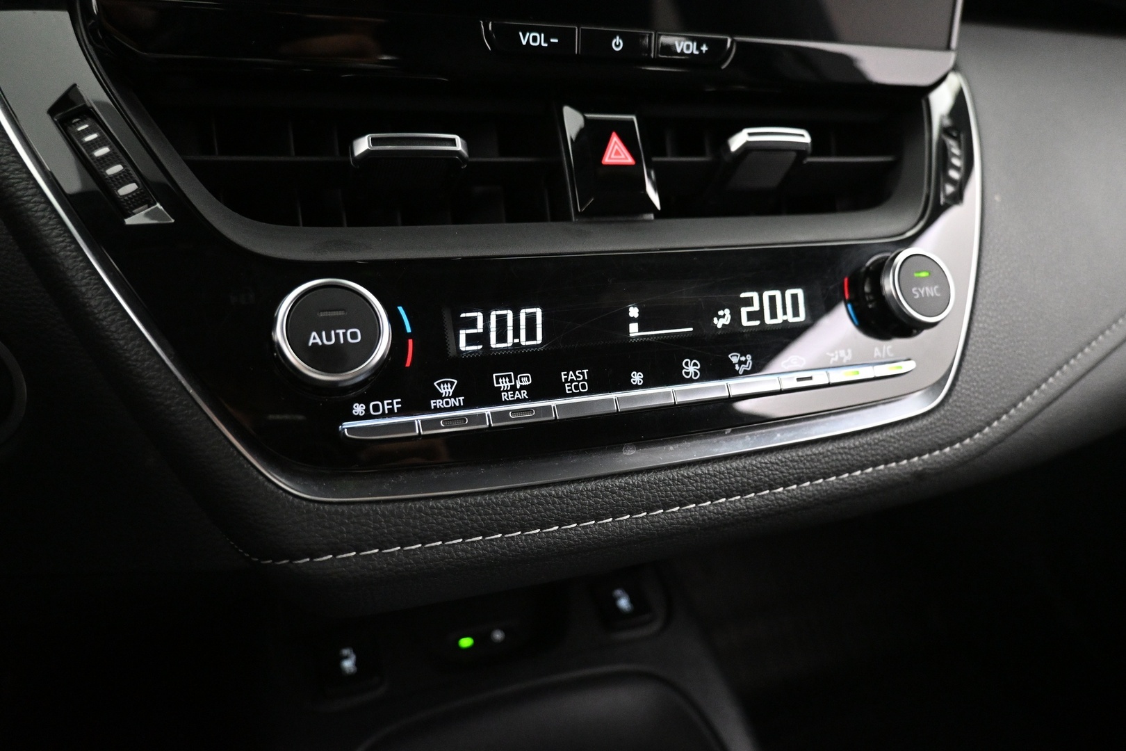 TOYOTA Corolla 2023
