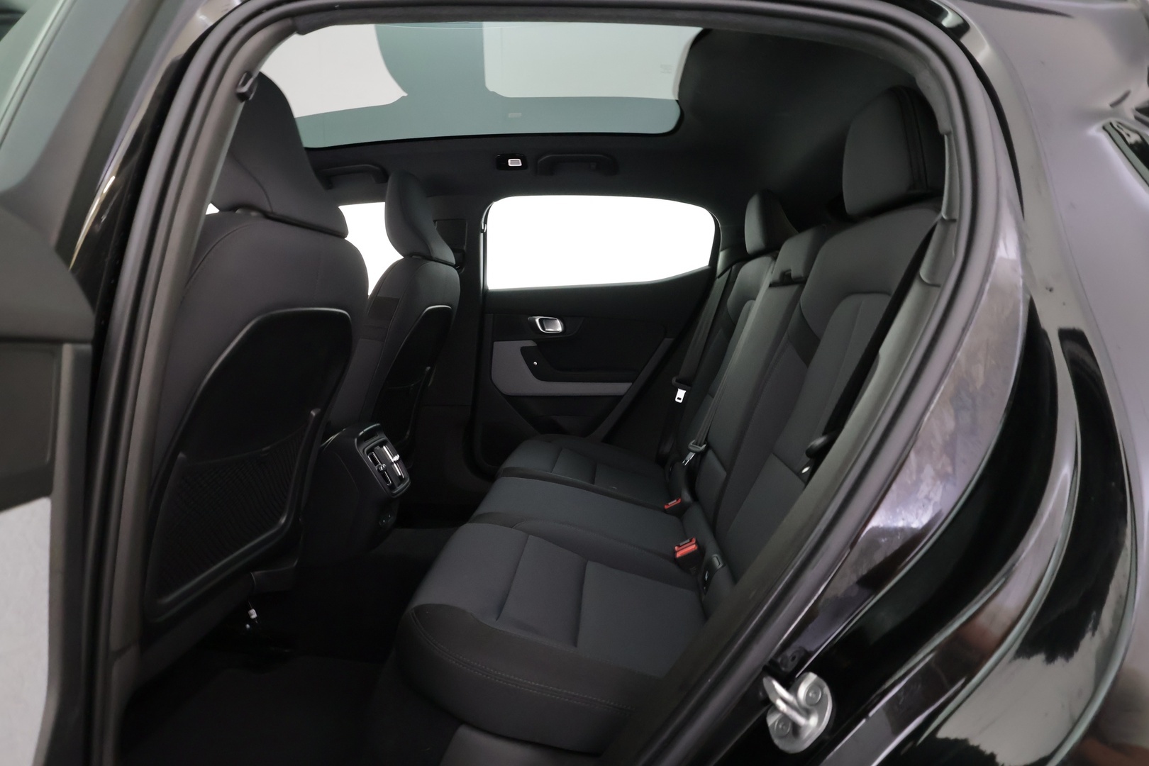 POLESTAR 2 2023