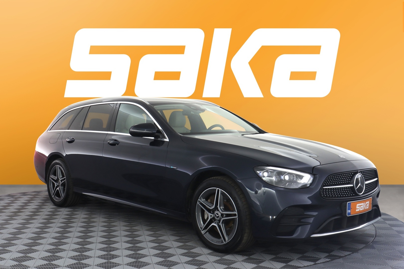 MERCEDES-BENZ E 2021