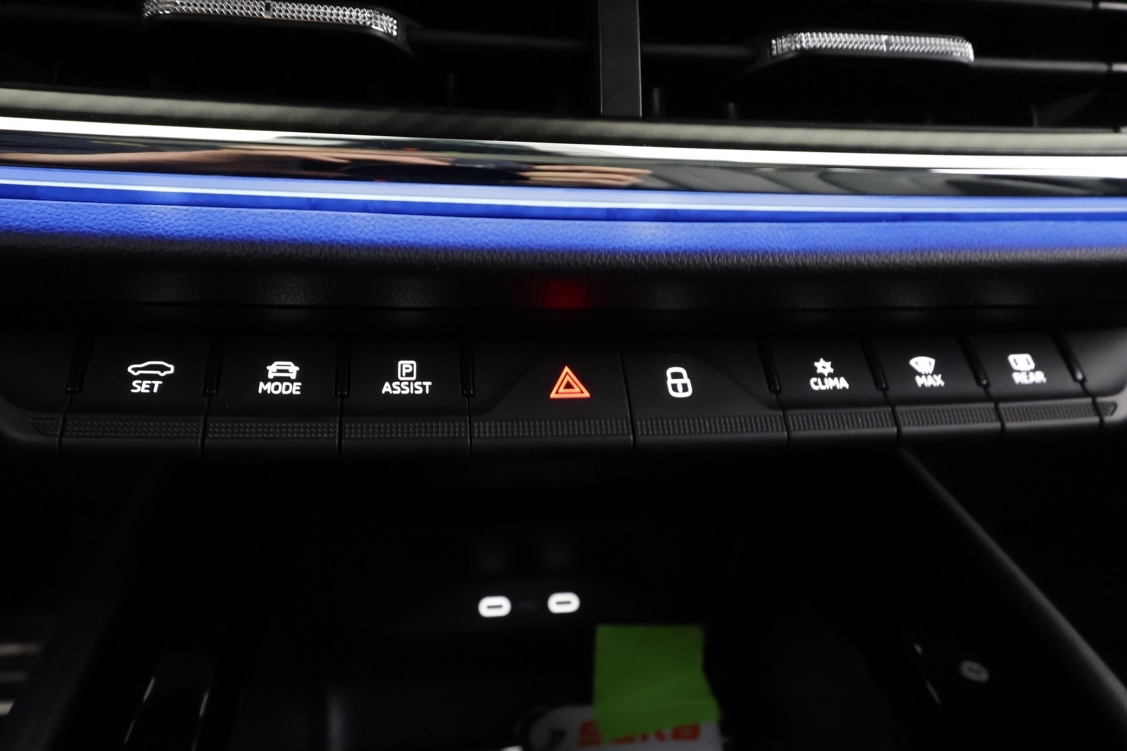SKODA Enyaq 2023