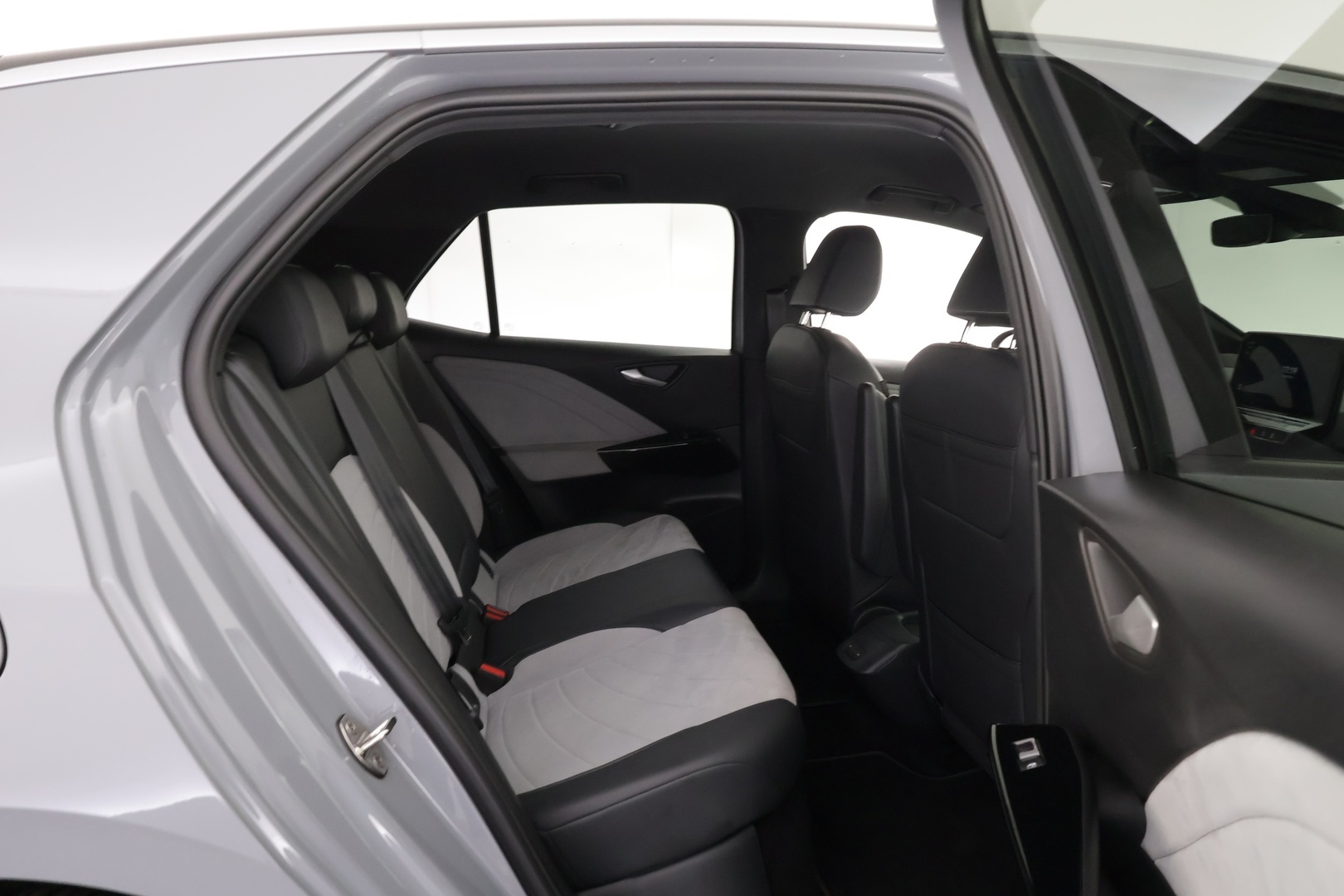 VOLKSWAGEN ID.3 2024