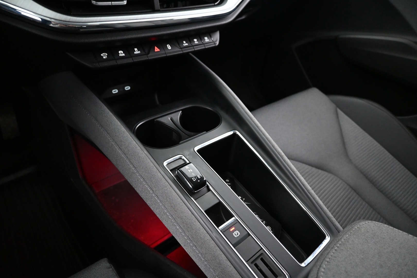 SKODA Enyaq 2023