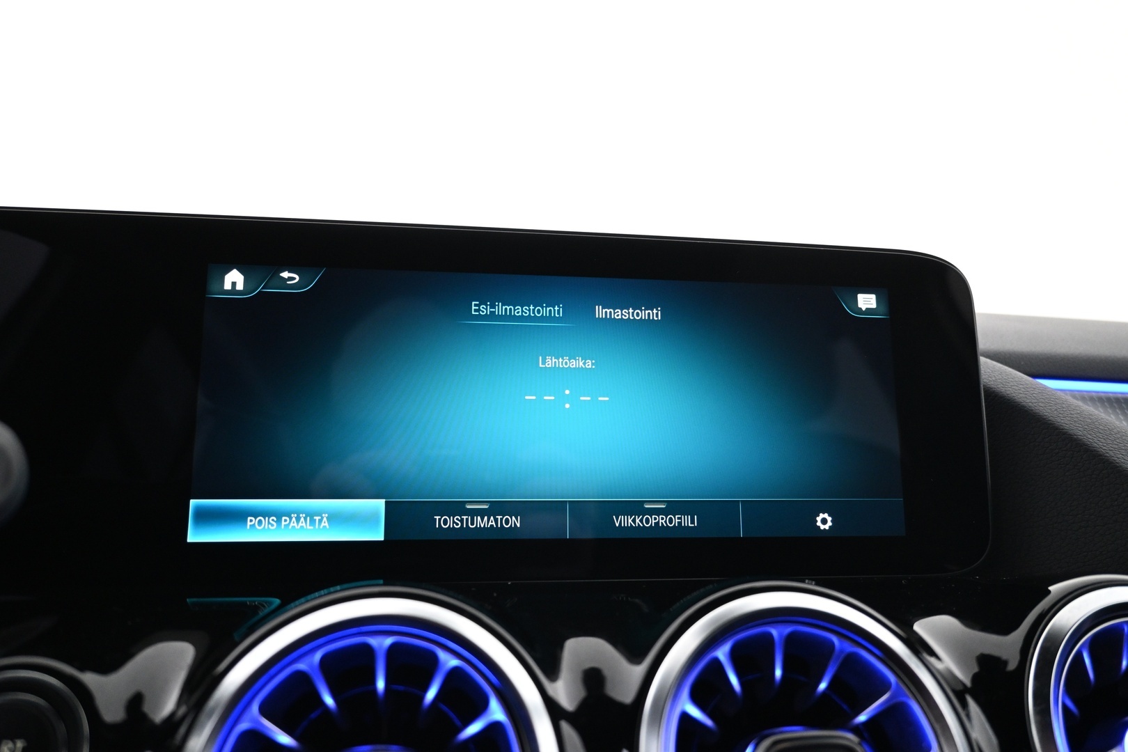 MERCEDES-BENZ EQA 2022