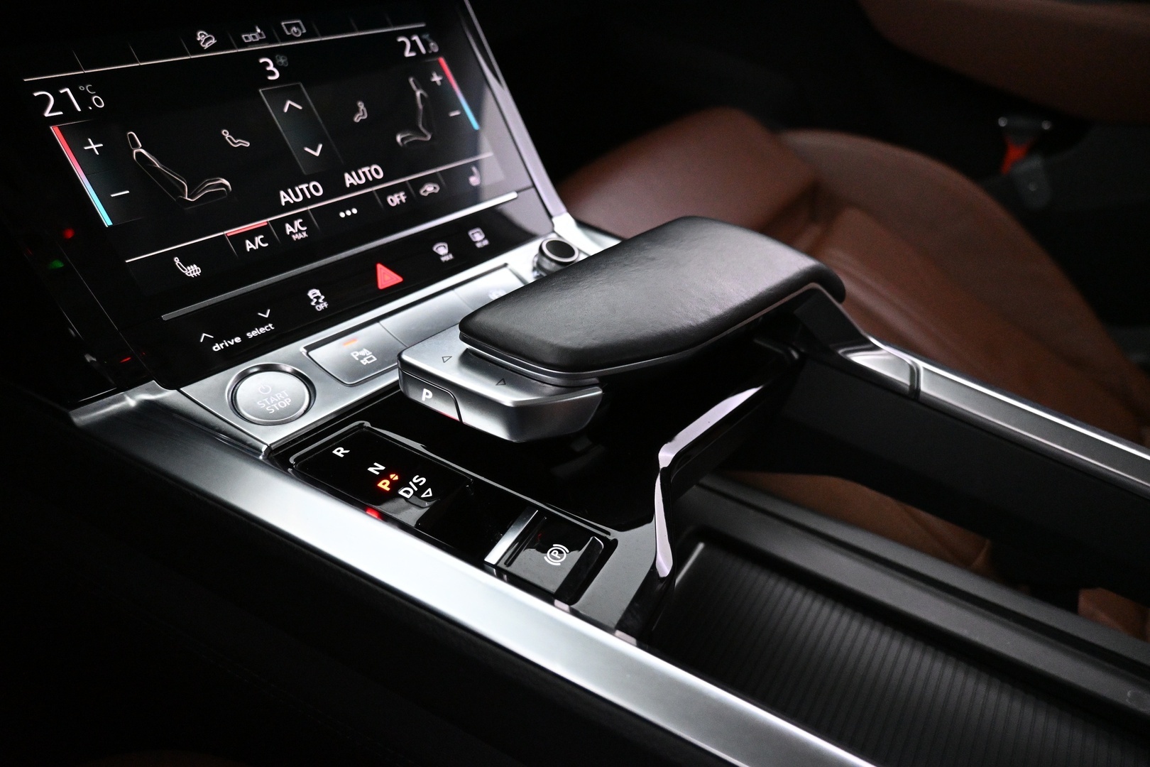 AUDI e-tron 2020