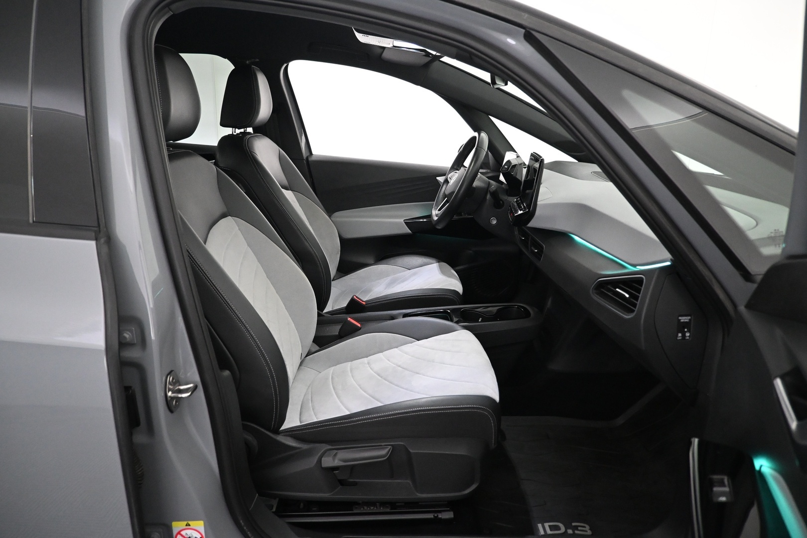 VOLKSWAGEN ID.3 2023