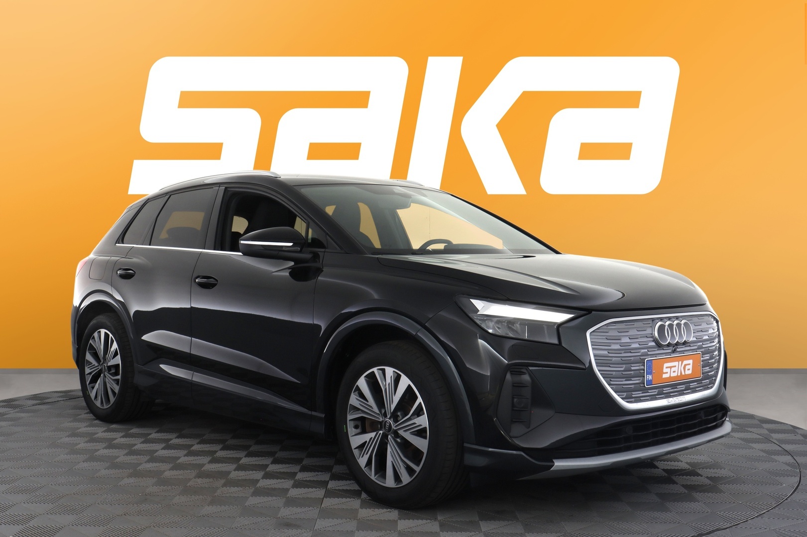 AUDI Q4 e-tron 2022